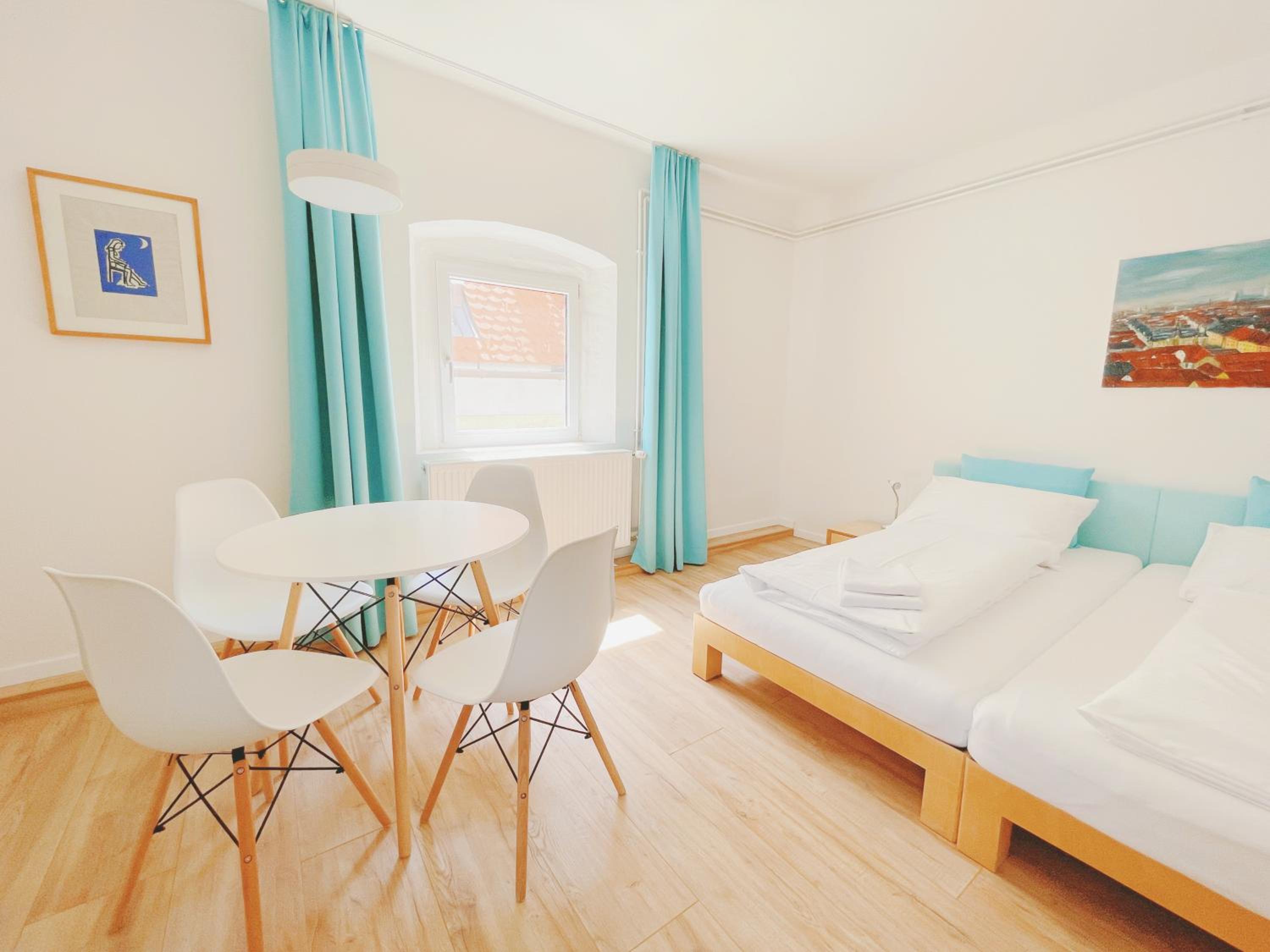 Whats-App Self-Check-IN - vibrant City Life in Graz
