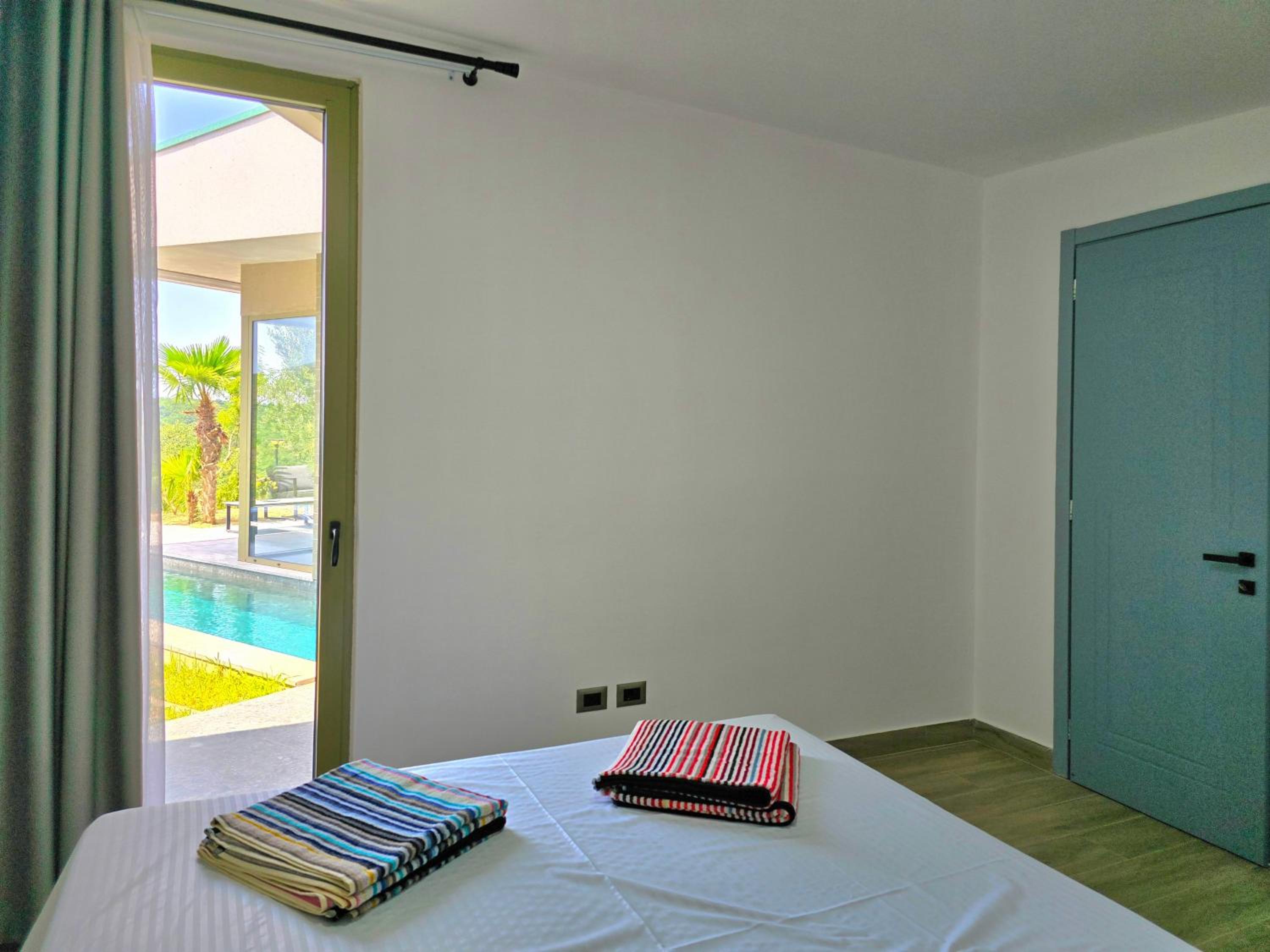 Sea View Villas With Pool