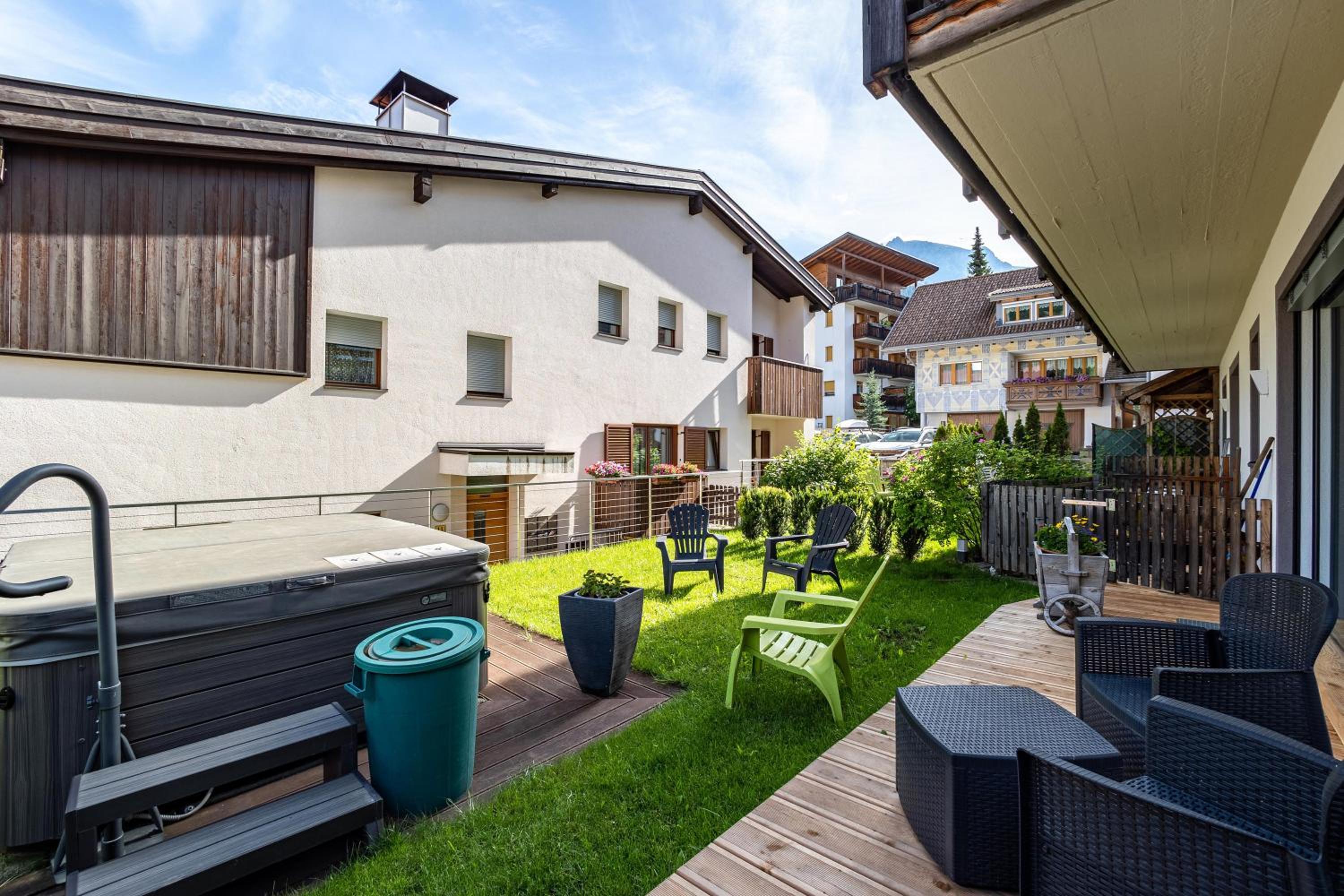 Residence Corn La Ciasa view 4