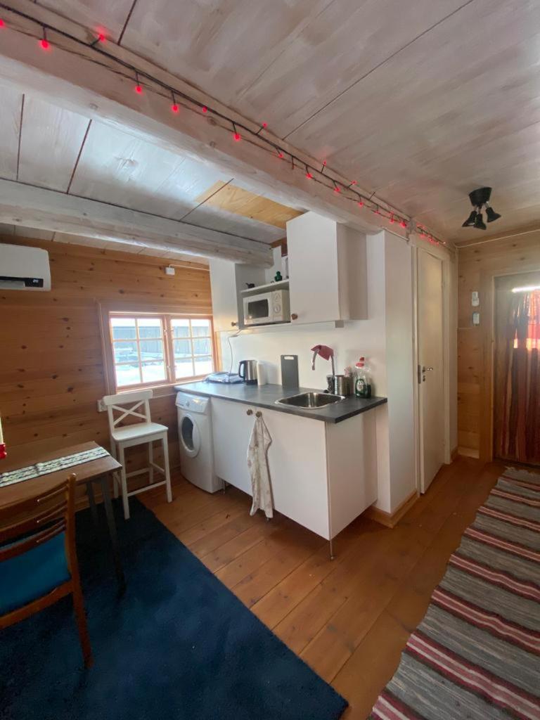 Cabin in the coast of Sweden view 2
