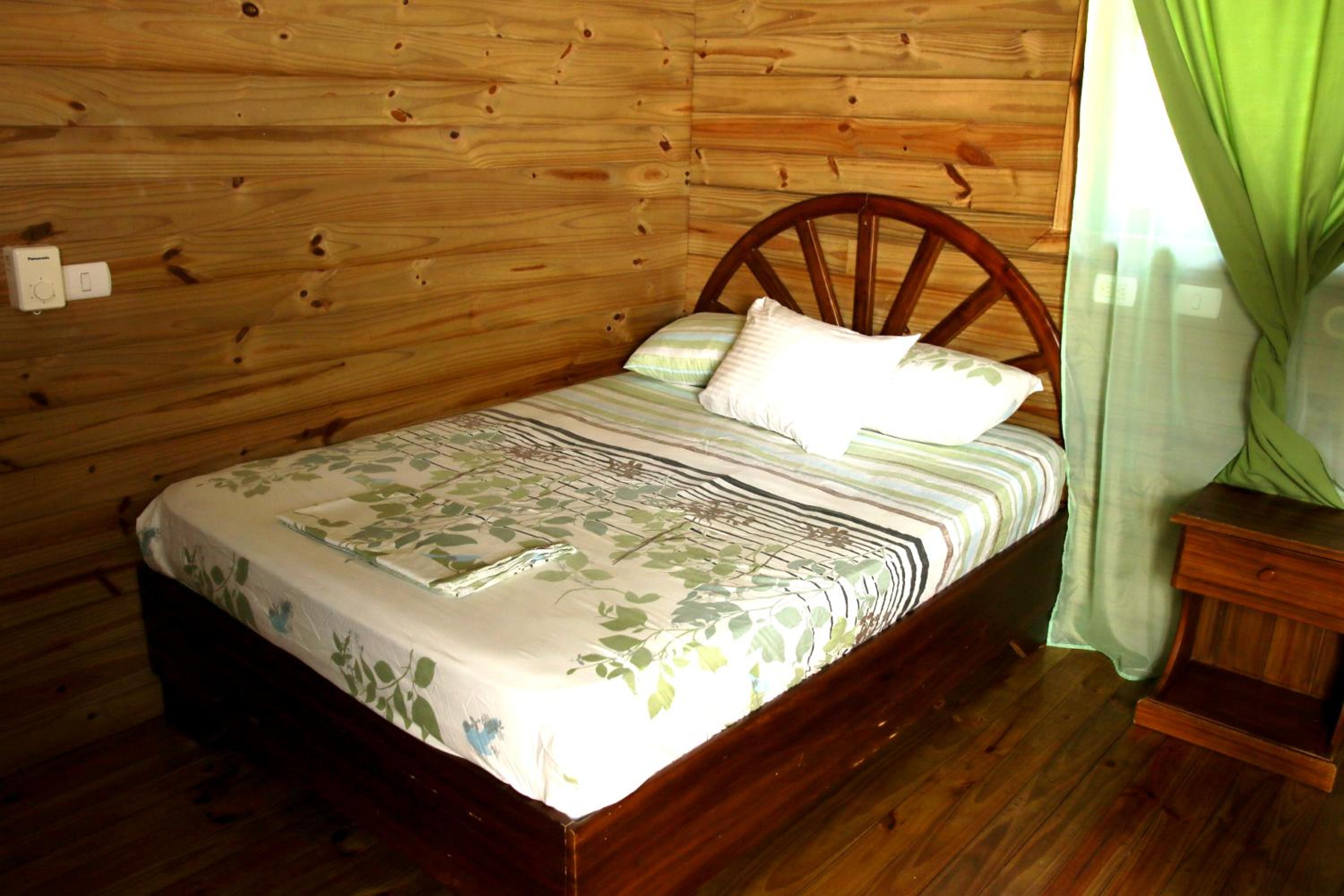Centro Ecológico La Ribera-CABAÑA 1