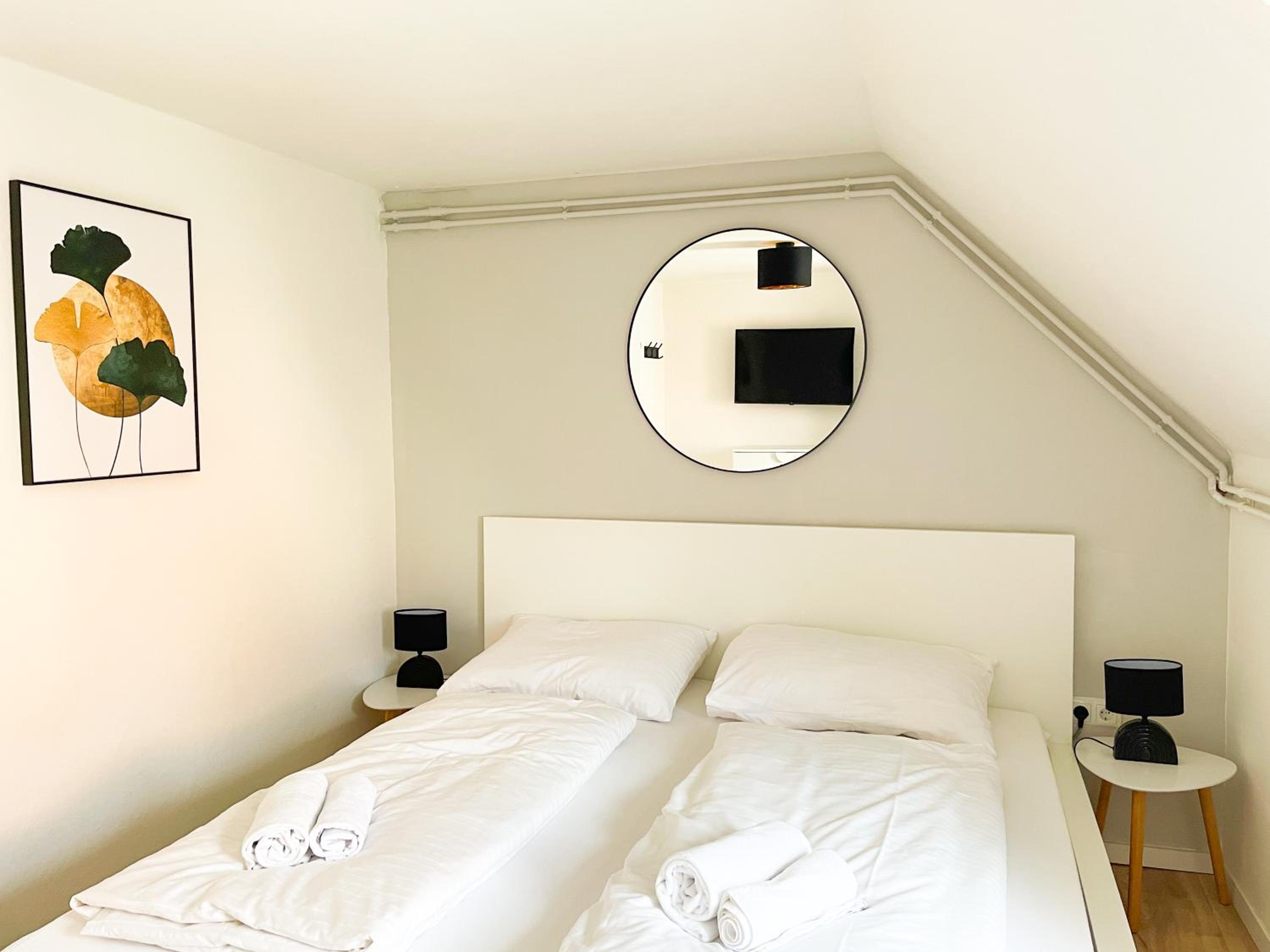 Whats-App Self-Check-IN - vibrant City Life in Graz