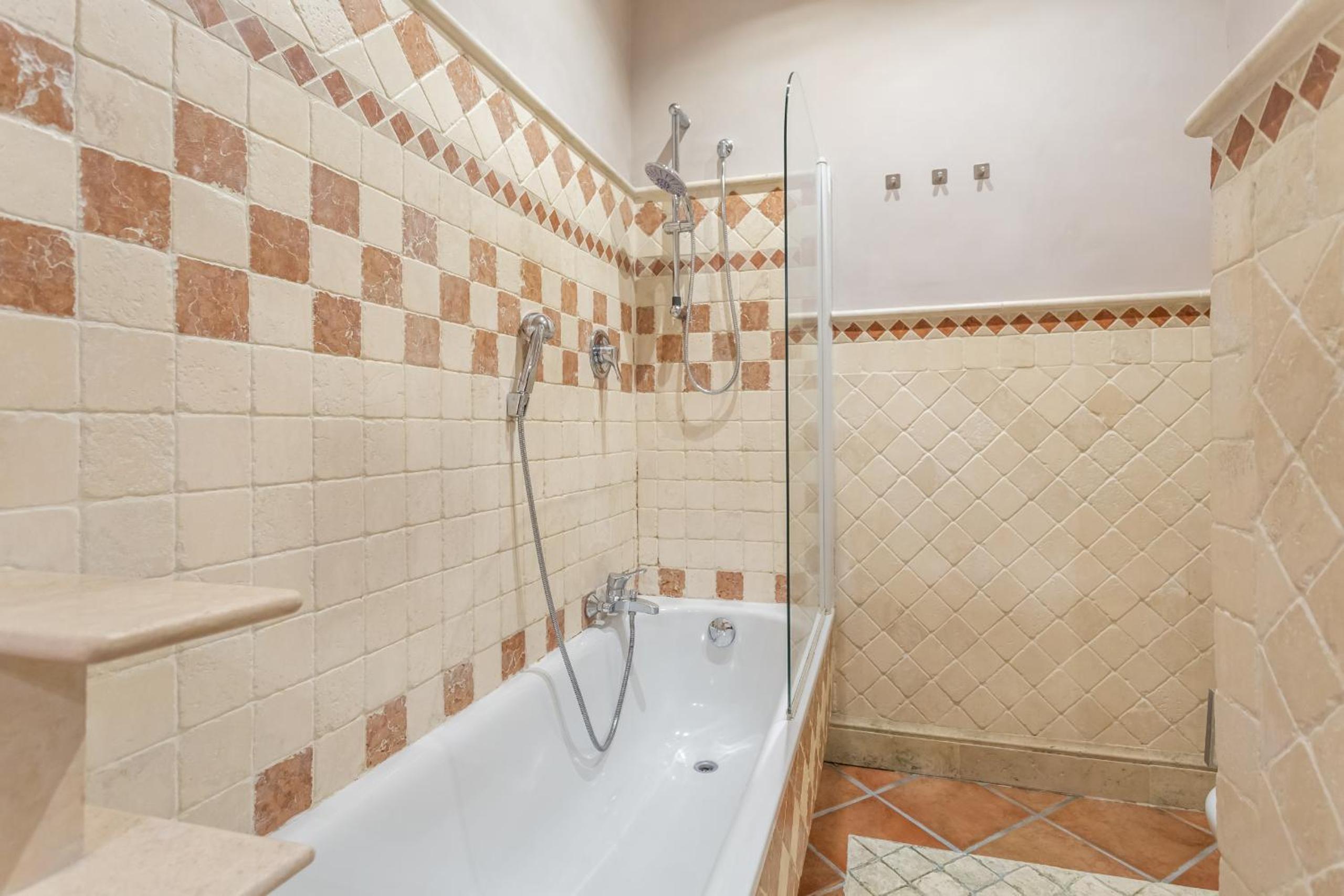 The Vatican Dream 3BDR Apartment