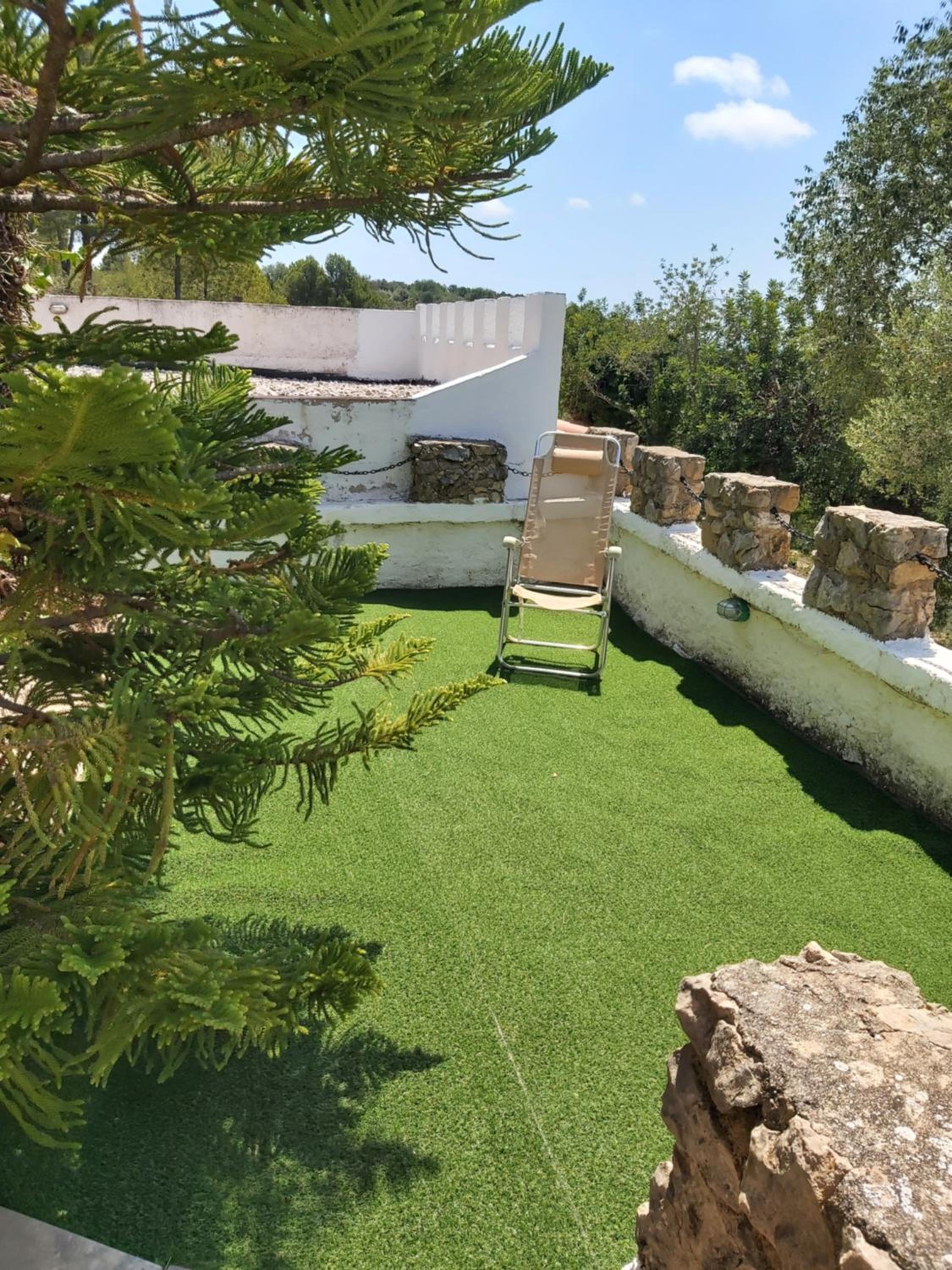 EL CASTELLET view 3
