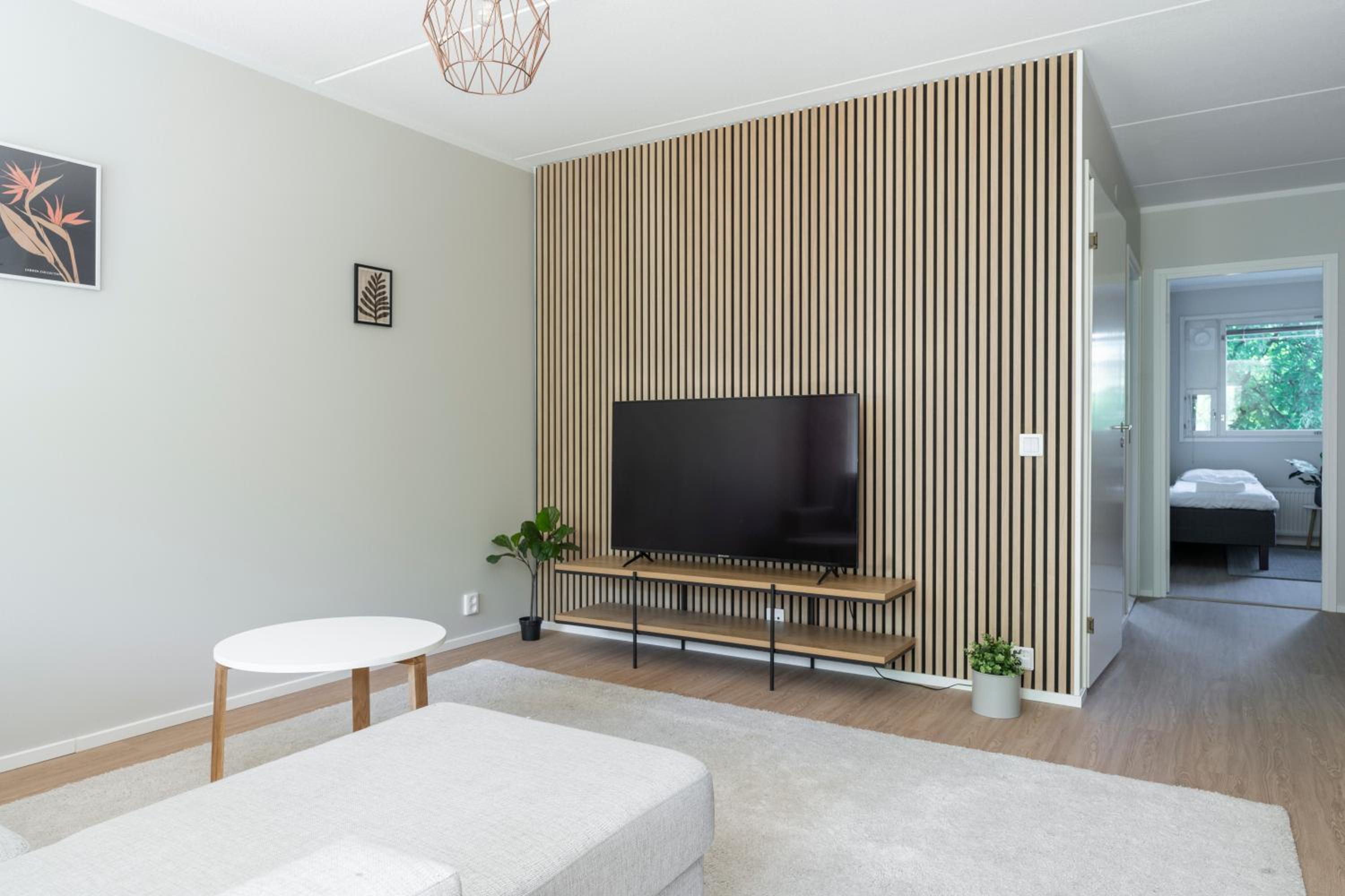 Renovated 3 bedroom family apartment with sauna and parking view 4