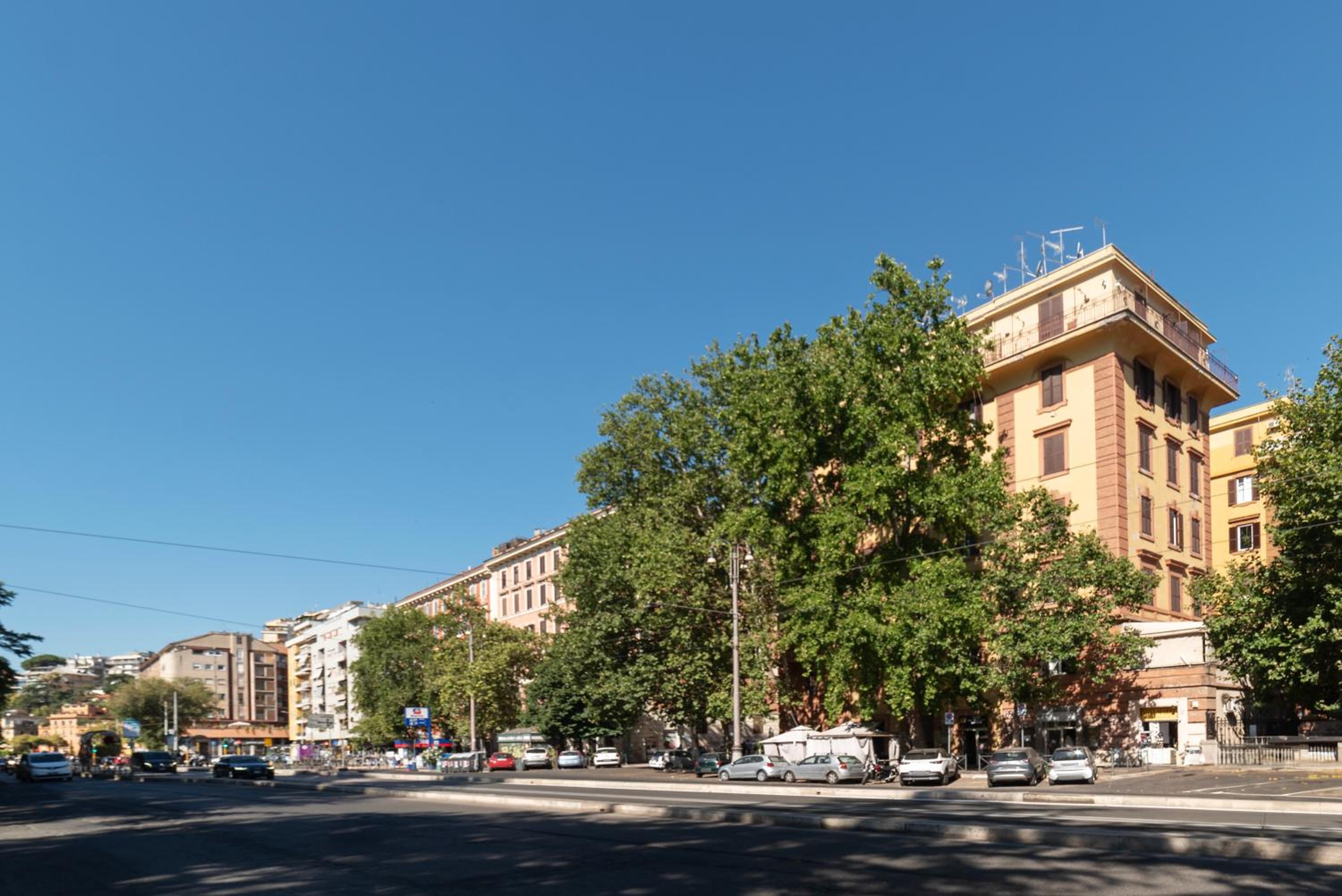 GuestHost - Piazza Nievo a Trastevere Cozy Apartment