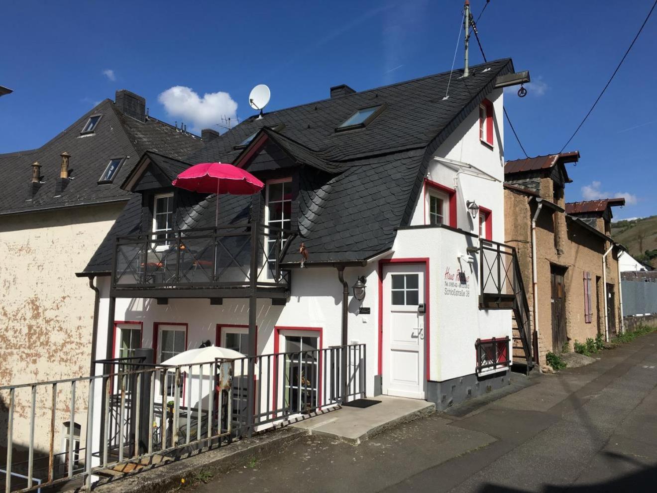 Mosel Ferienhaus Reblaus view 2