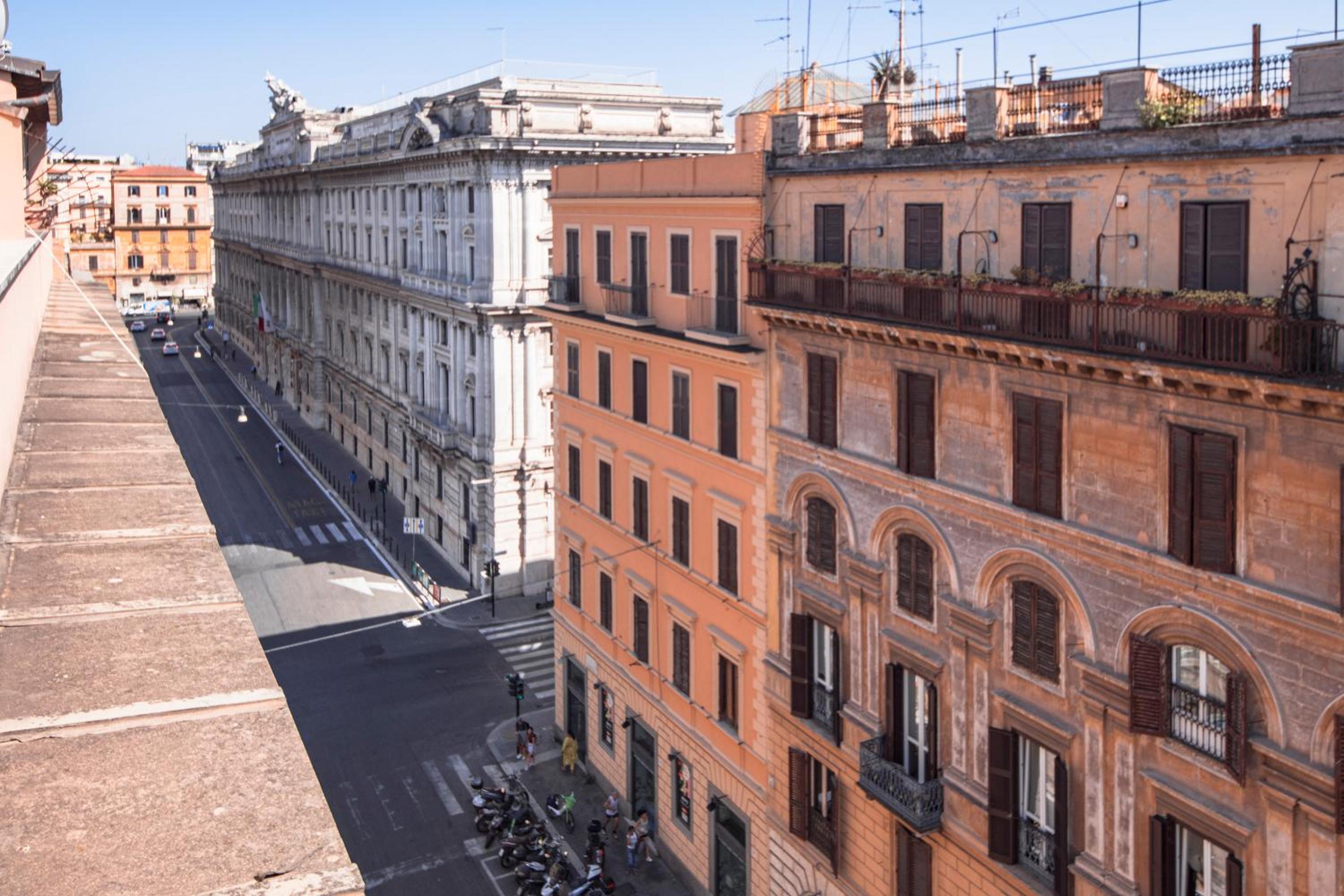 Roof Terrace Sophie, Repubblica apartment Termini Station