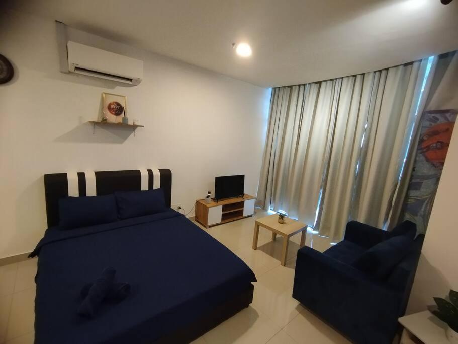 Entire Unit PacificTowers PJ