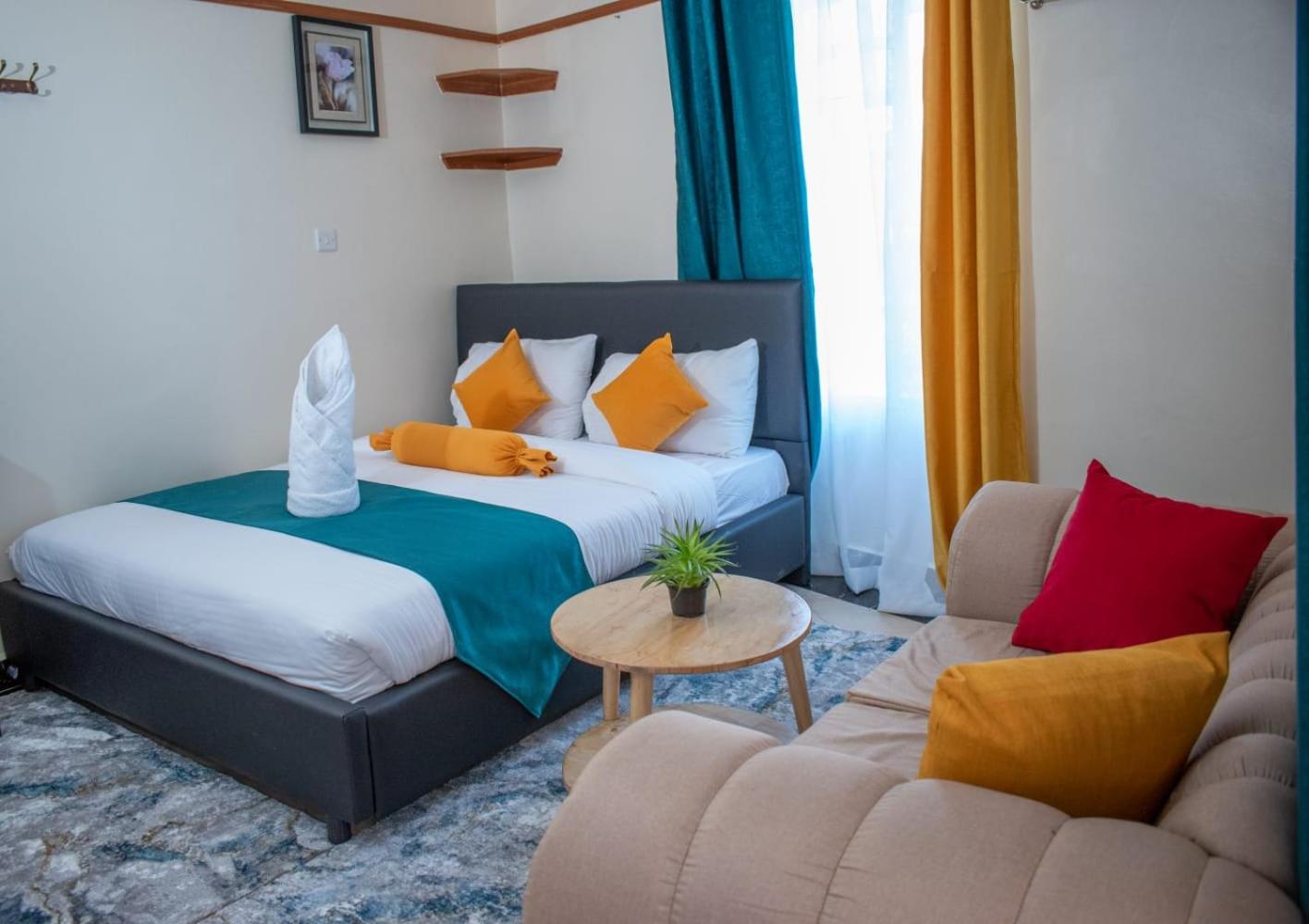 Shalom Apartments Naivasha view 3