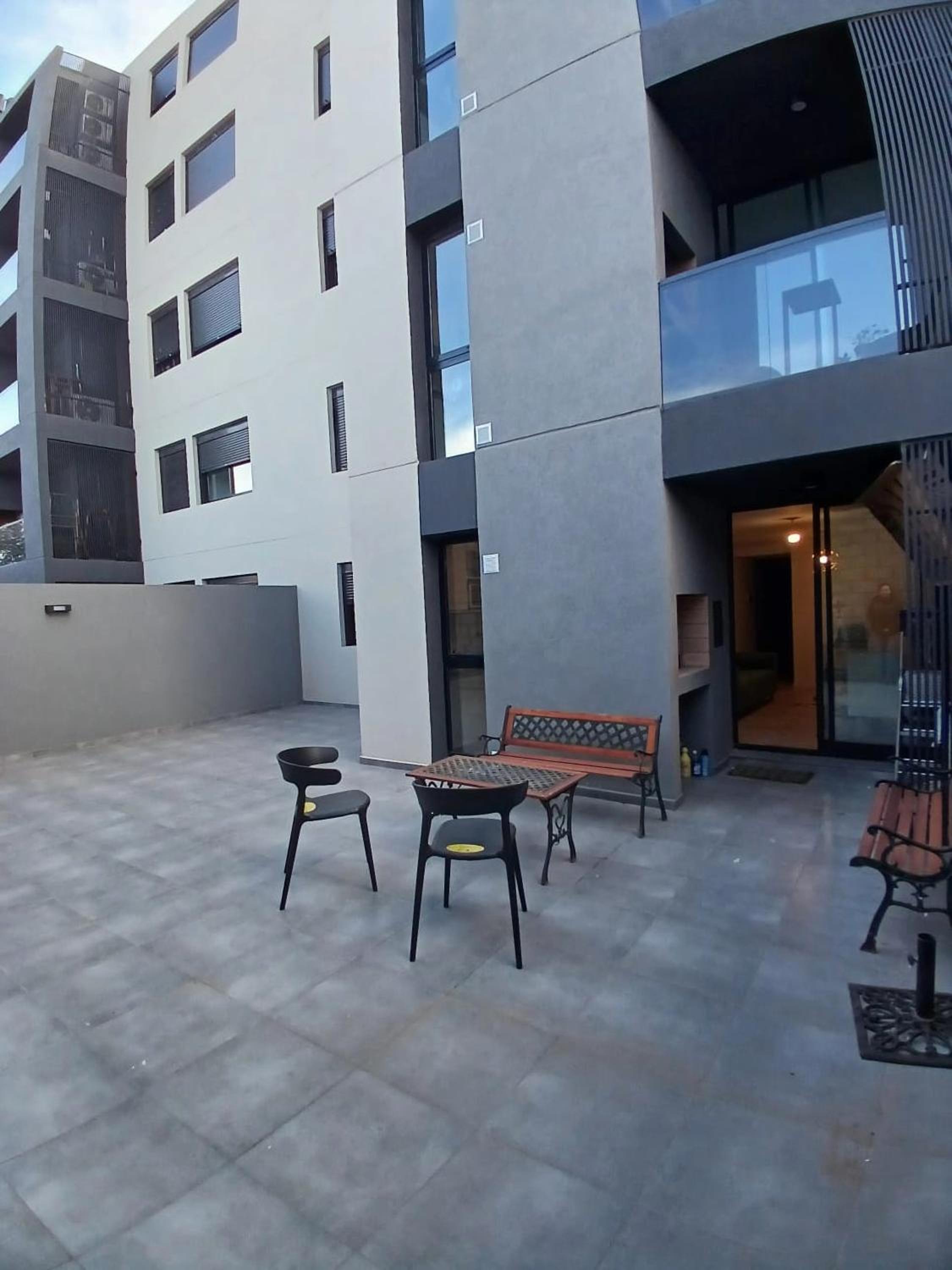 Quatro Housing Premium Getaway