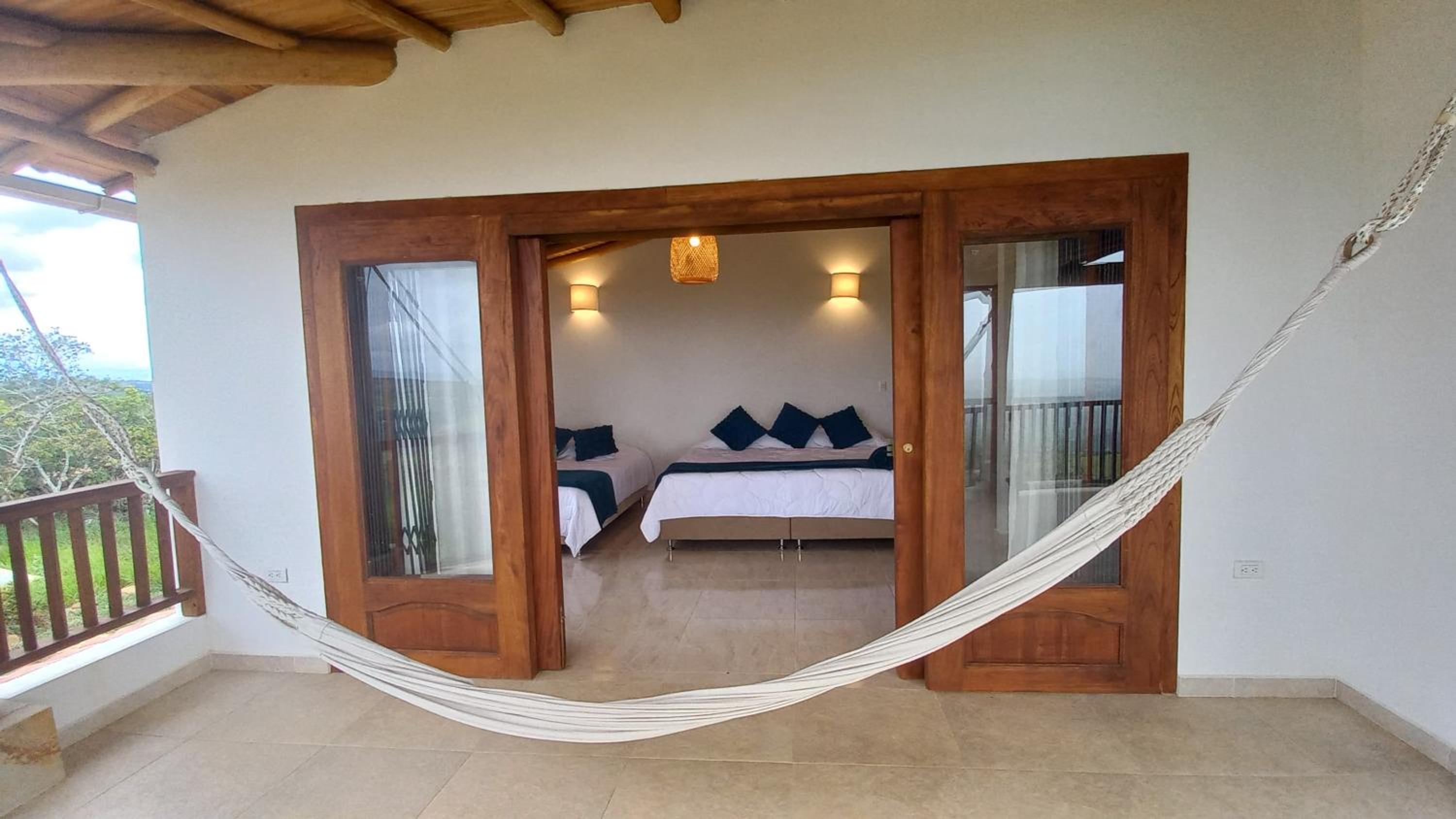 CASAS CAMPESTRES VILLA COVA Da IRIA BARICHARA