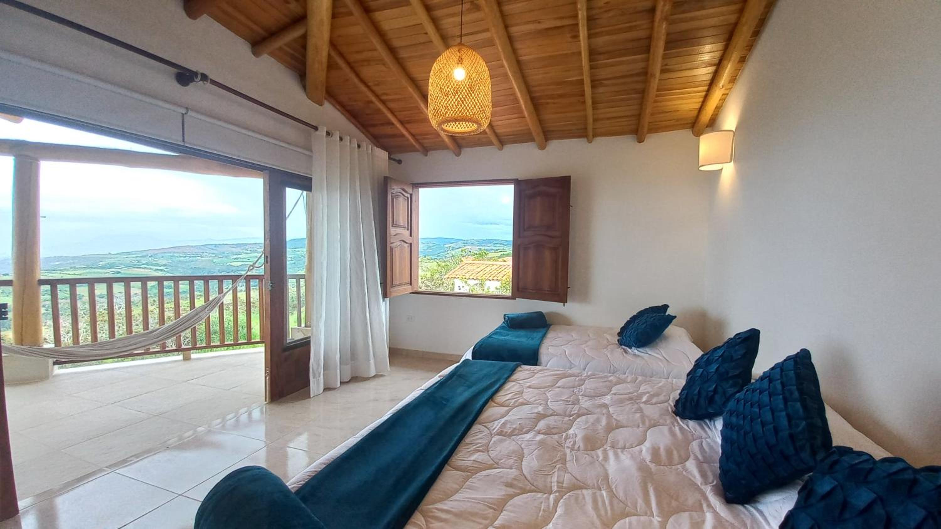 CASAS CAMPESTRES VILLA COVA Da IRIA BARICHARA