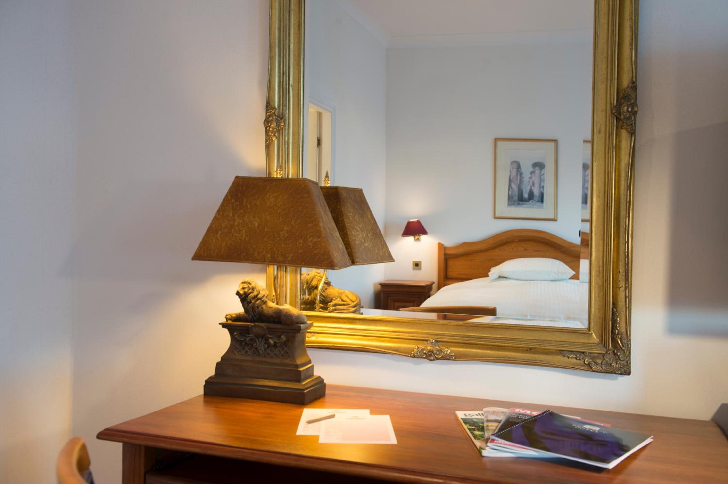 Douglas Vacations - Regency Hotel - Property Image 17