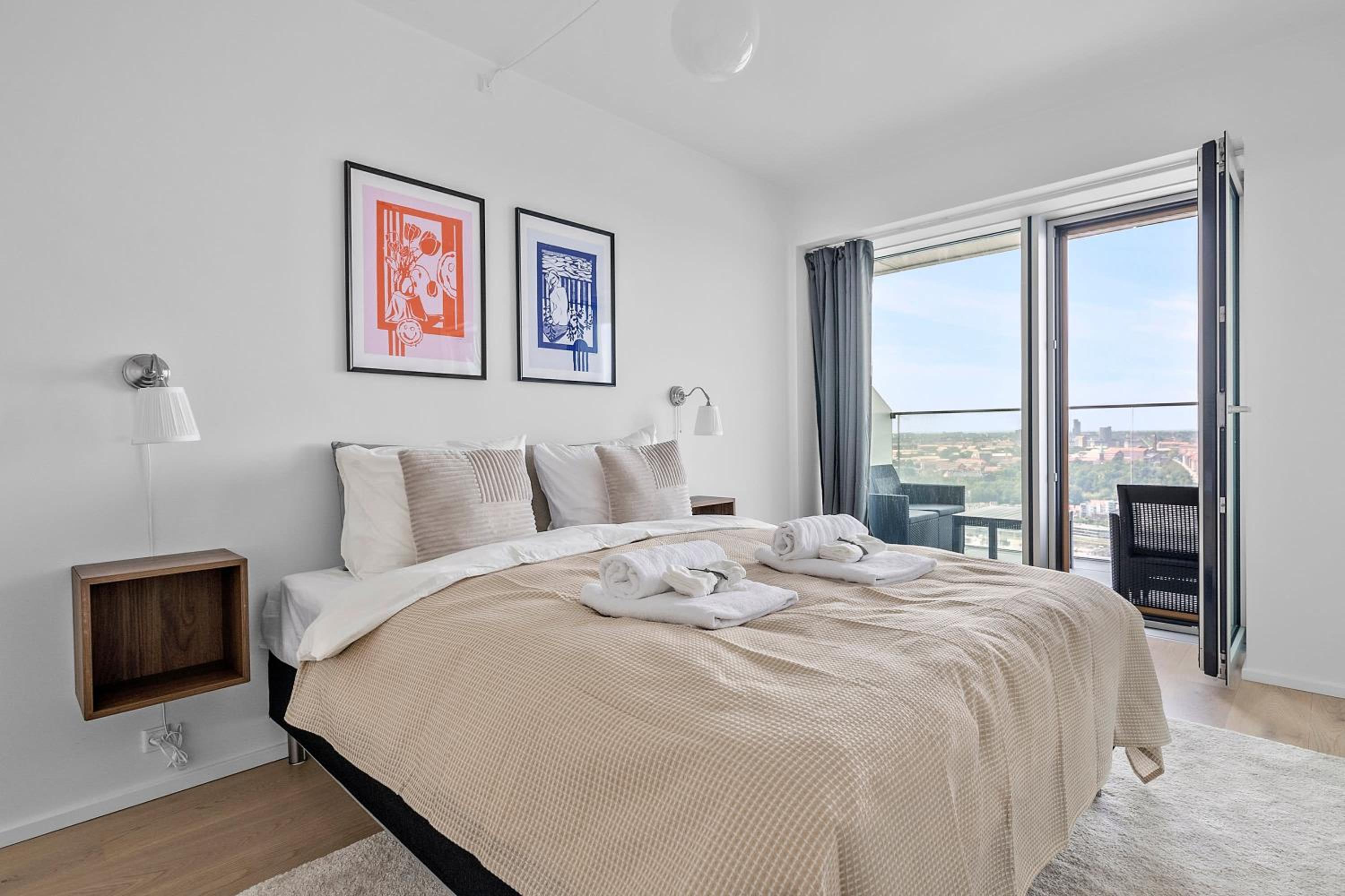 35th Floor Panorama Ocean View Apartment view 5