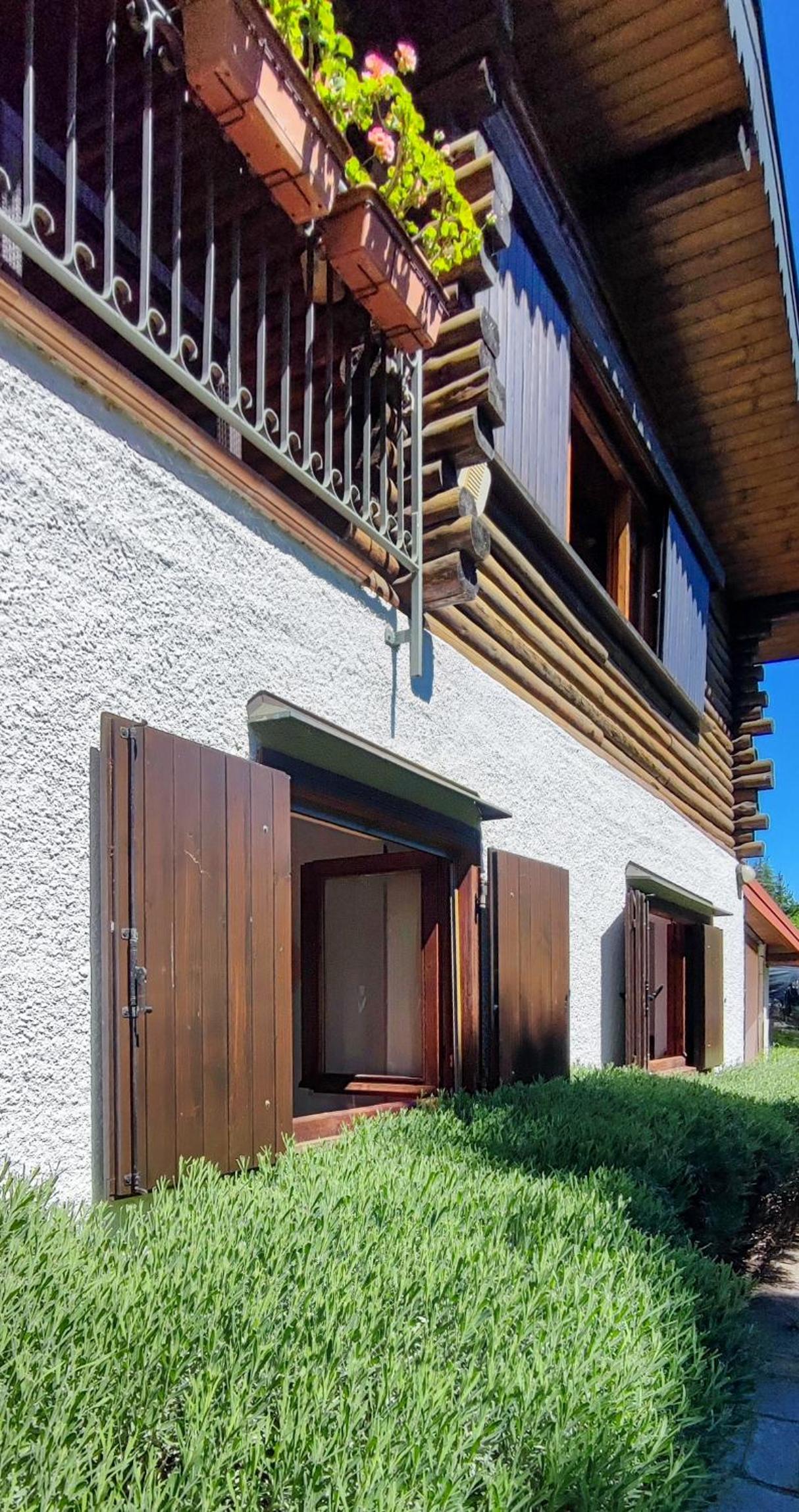 Chalet in the Woods House for 8 Persons and Large Garden view 3