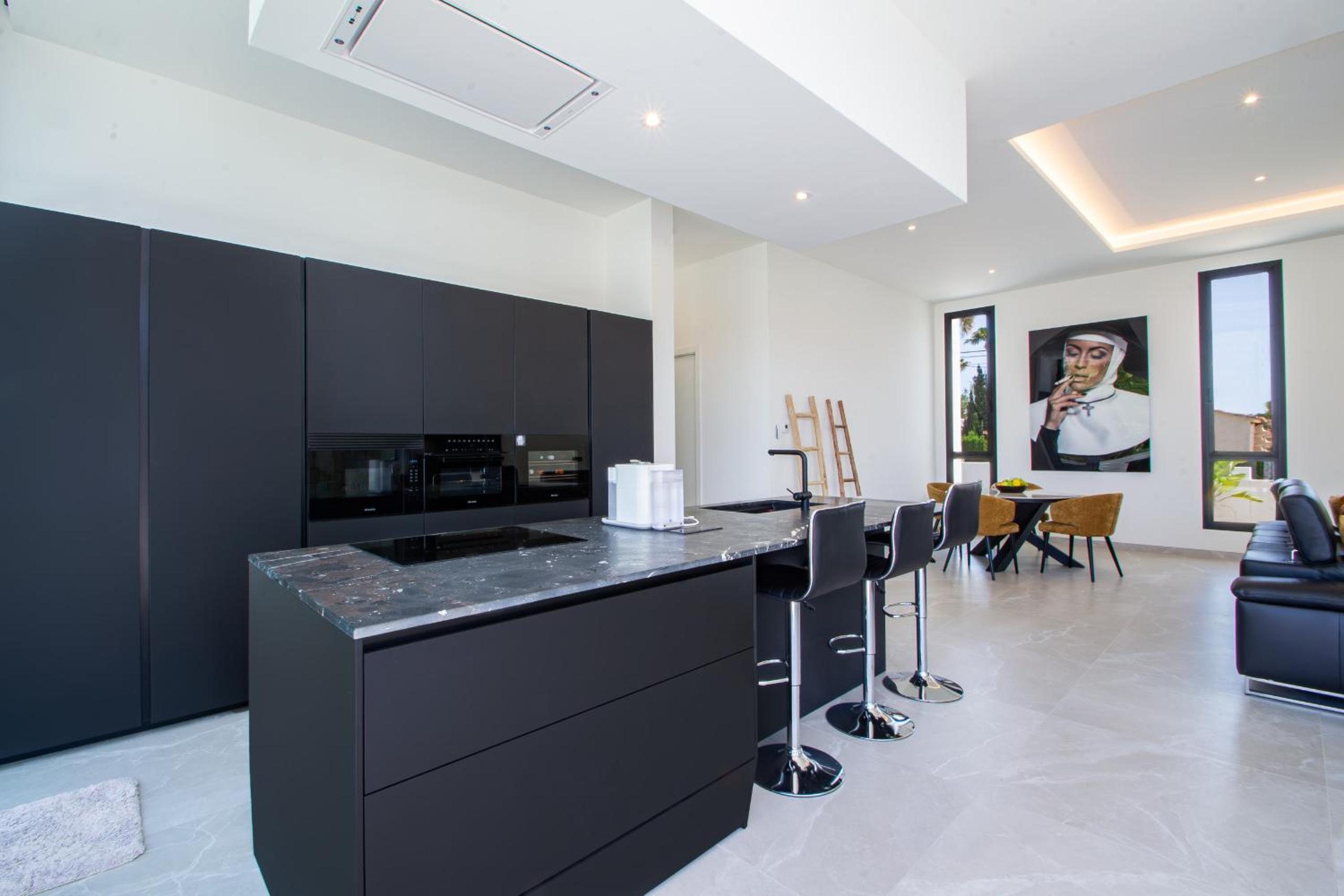 Graham Holiday Rentals - Harmony
