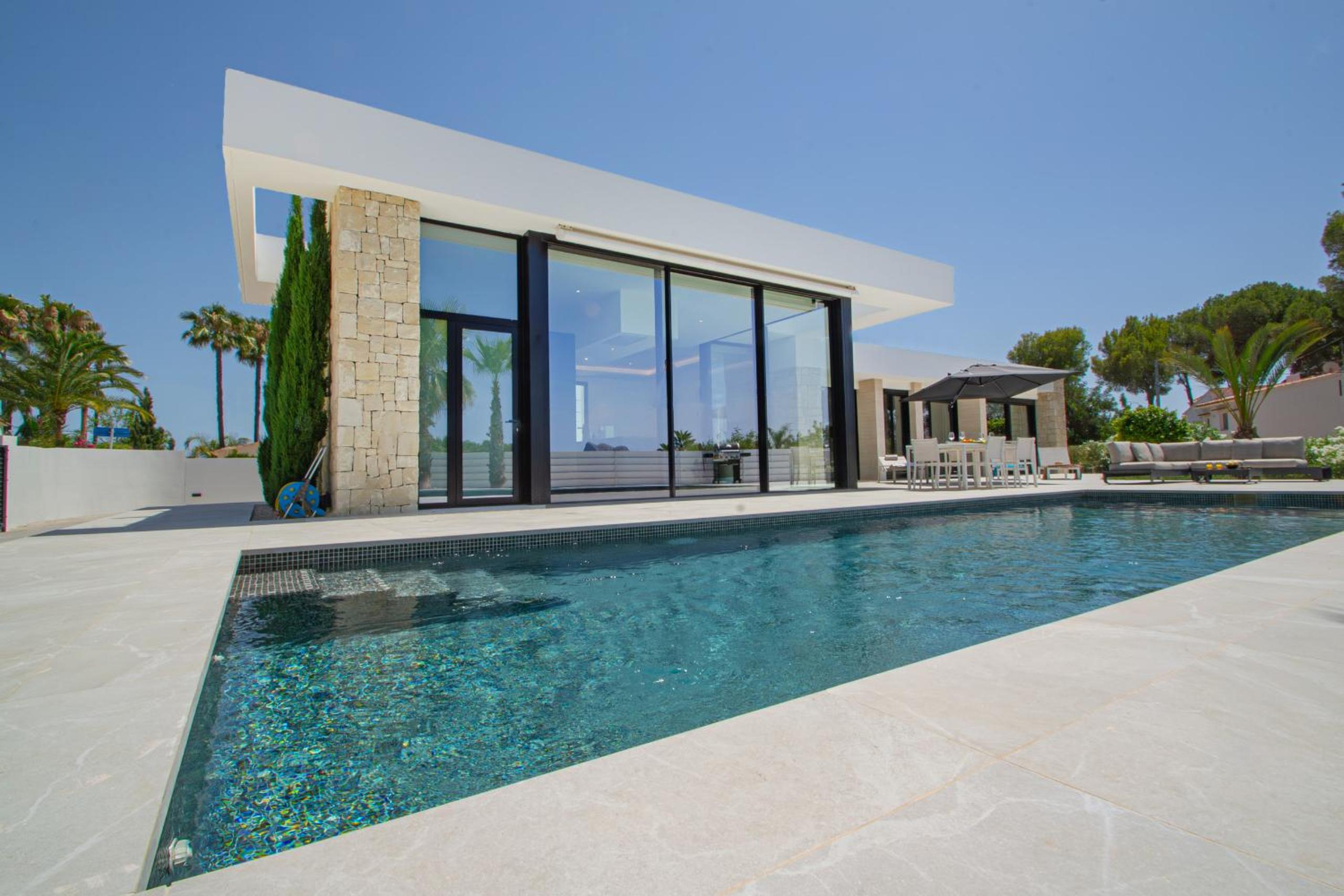 Graham Holiday Rentals - Harmony
