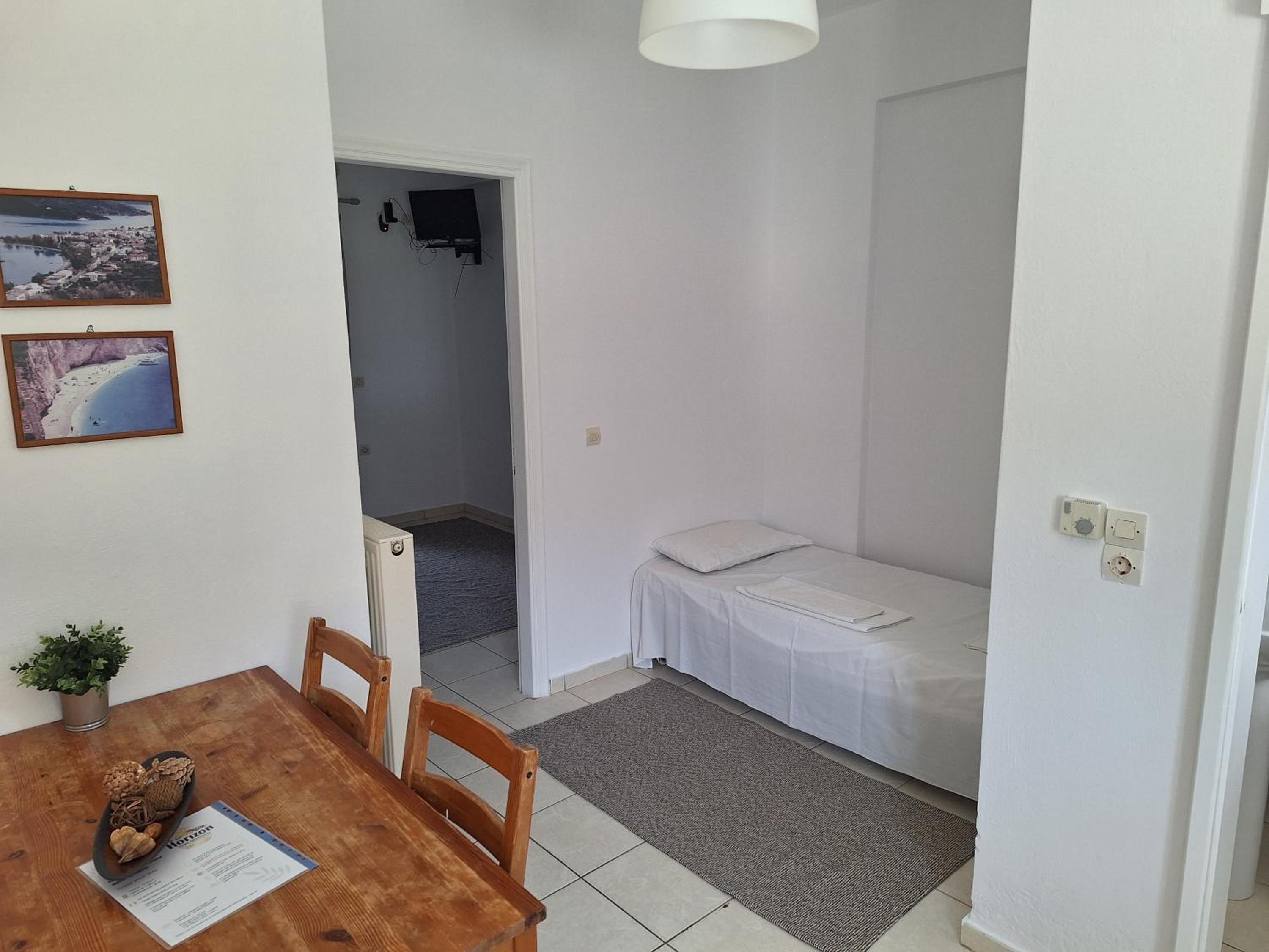 Horizon studio apartment