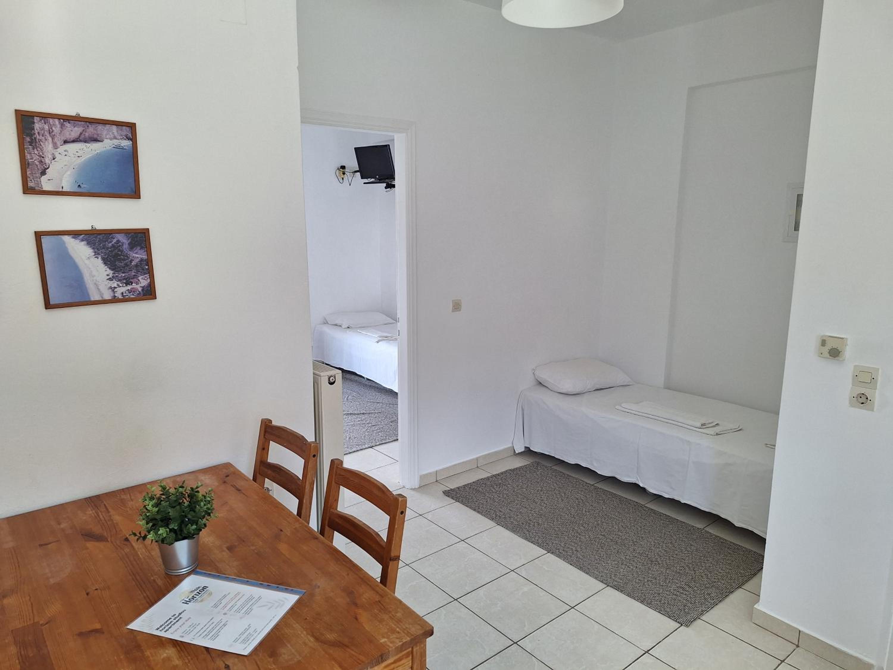 Horizon studio apartment