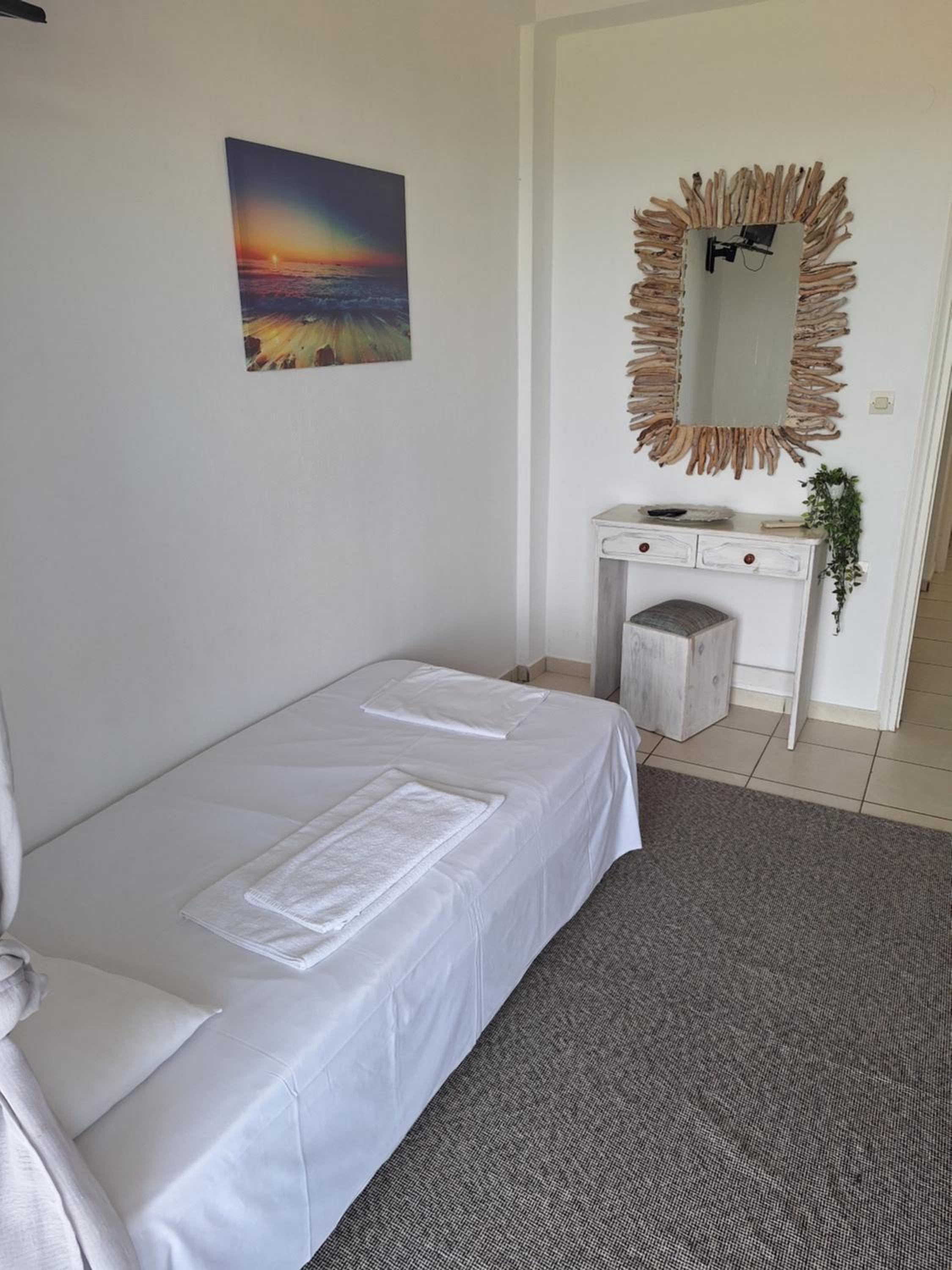 Horizon studio apartment