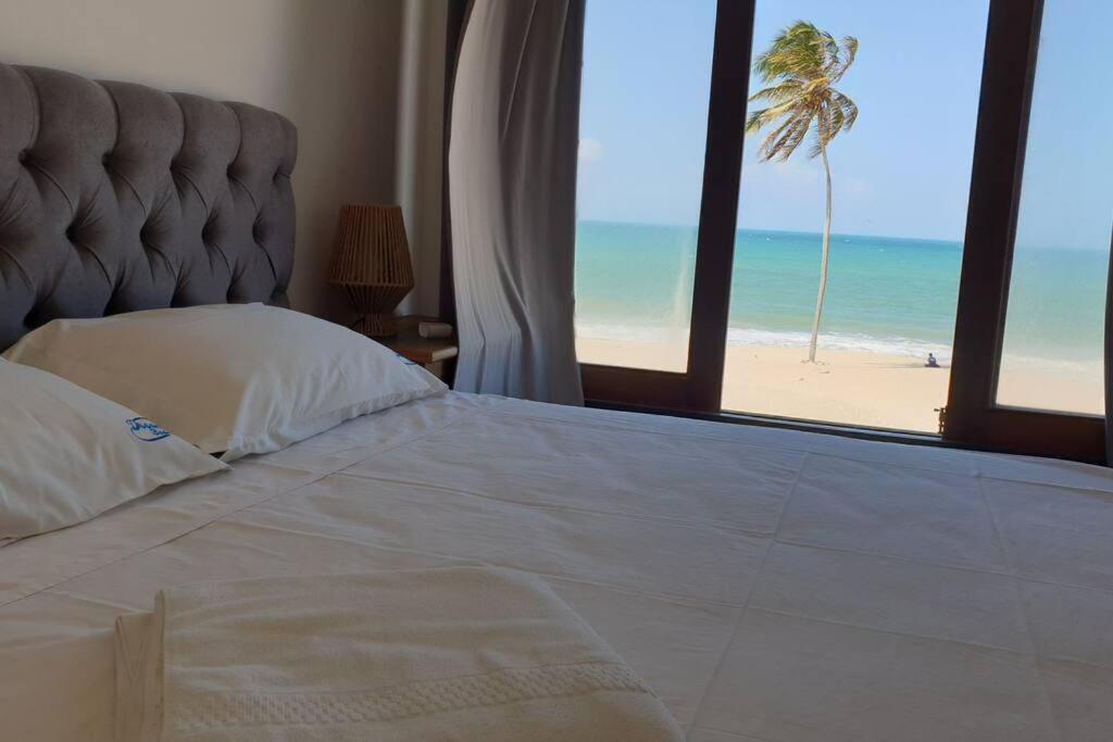 1st Beachfront Deluxe Apartment B102 in Dream Beach Cumbuco