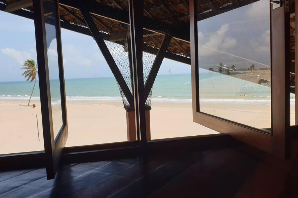 1st Beachfront Deluxe Apartment B102 in Dream Beach Cumbuco
