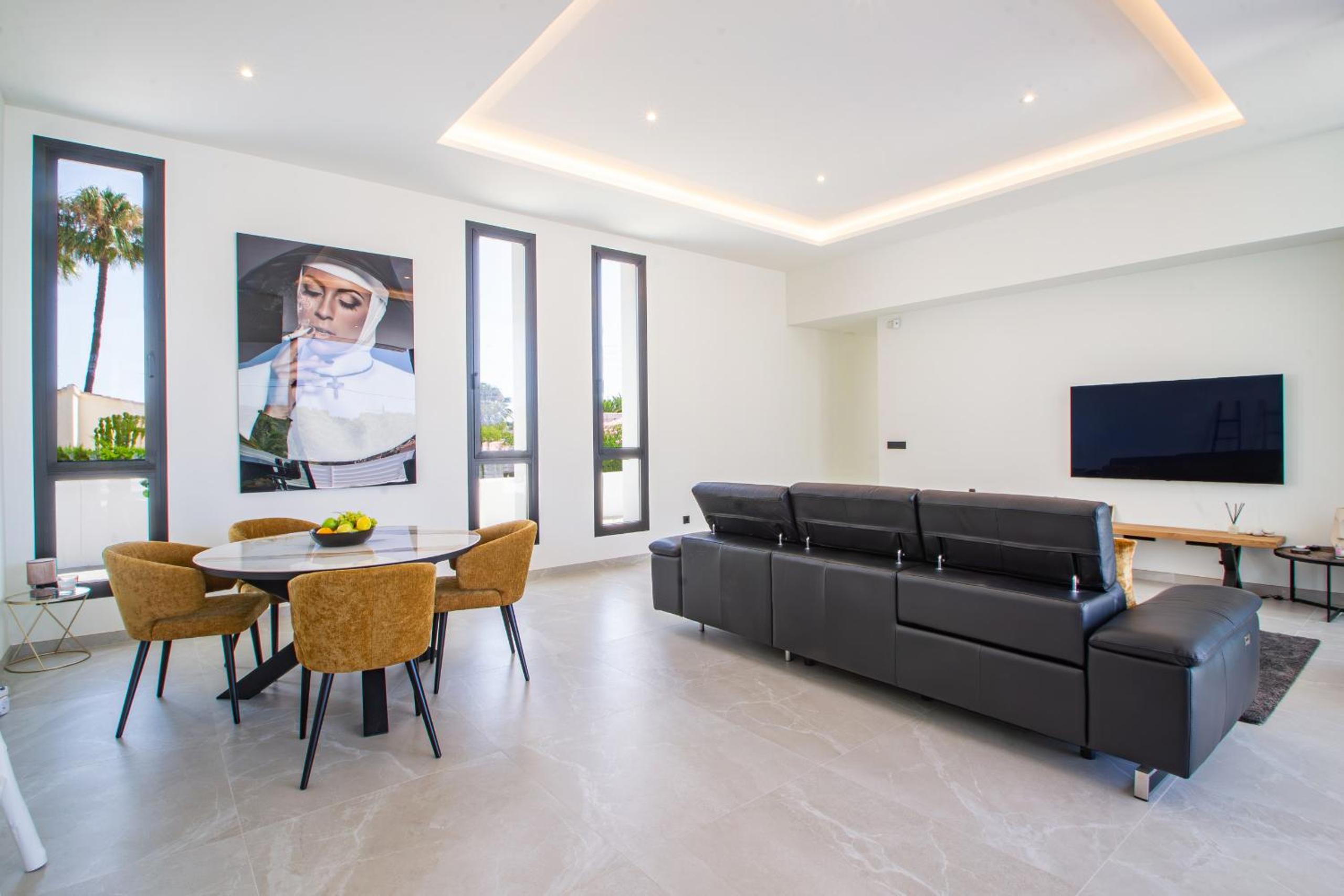Graham Holiday Rentals - Harmony