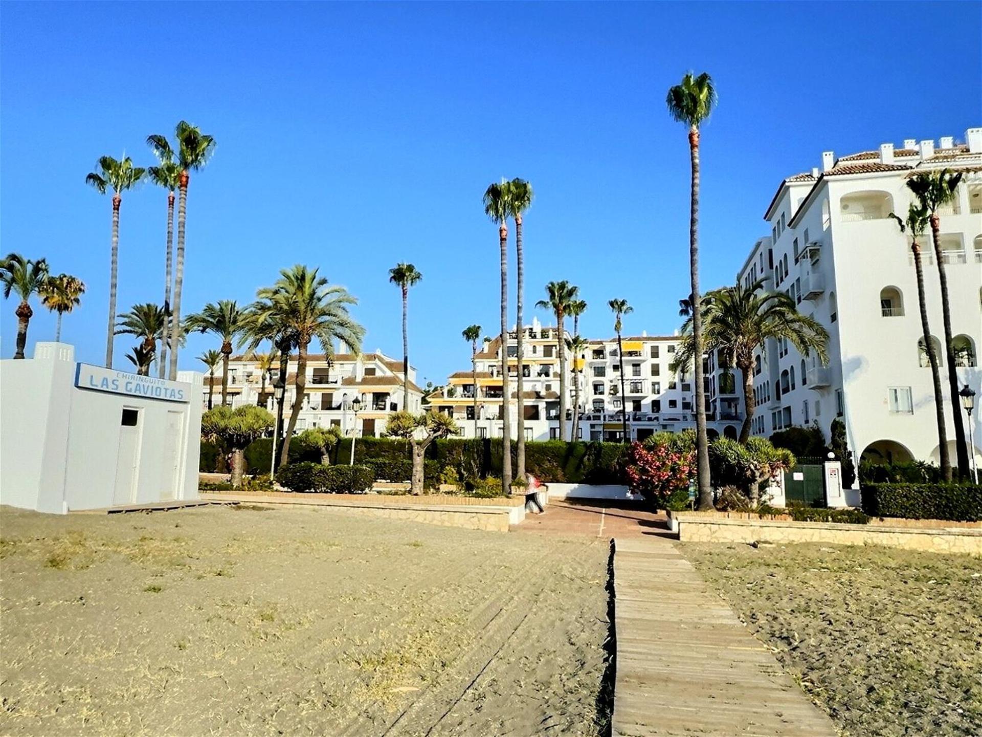 Marina Magic Two Bedroom, Two-Bathroom Apartment Steps from Duquesa Harbour and the Beach
