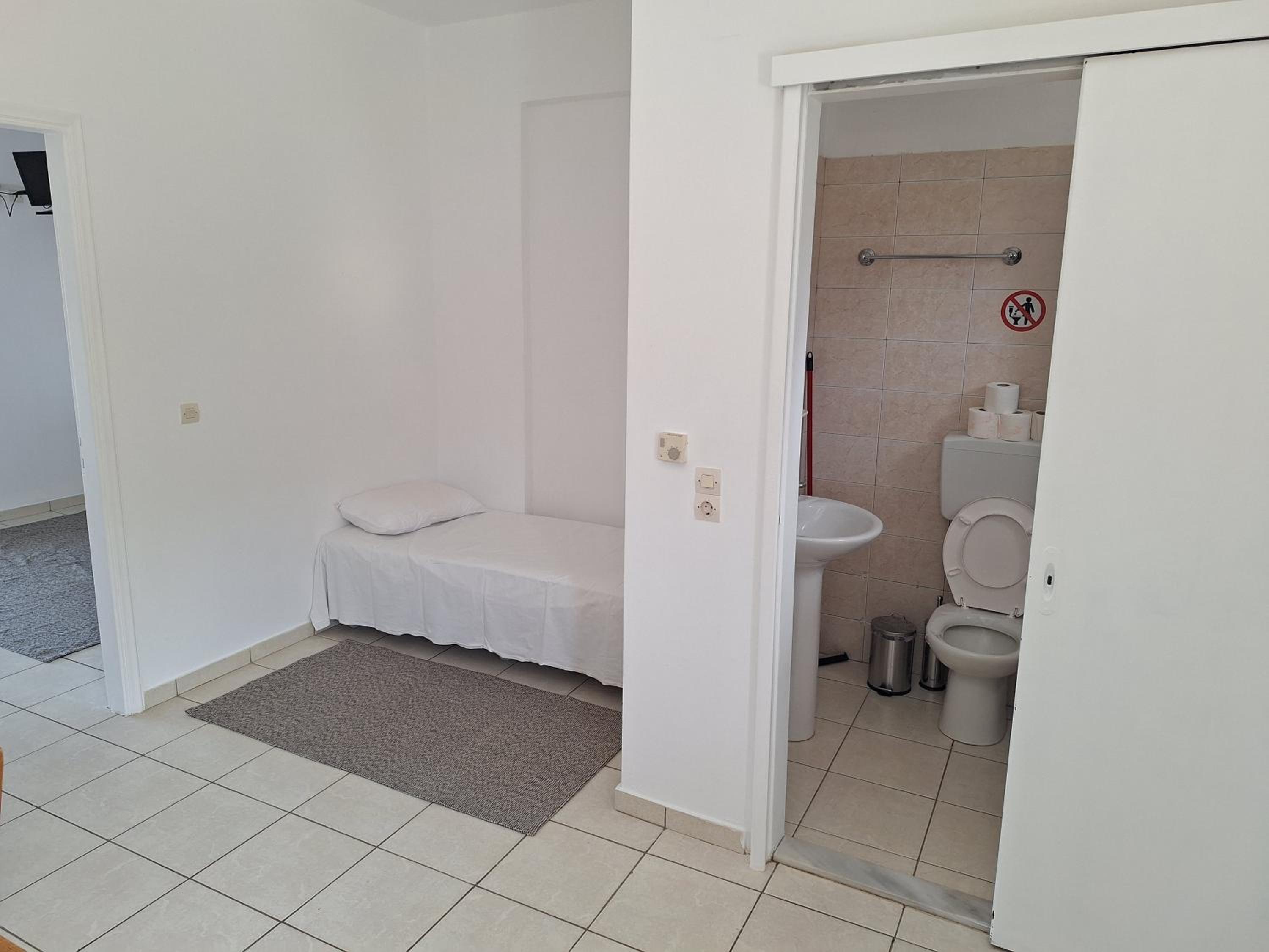 Horizon studio apartment