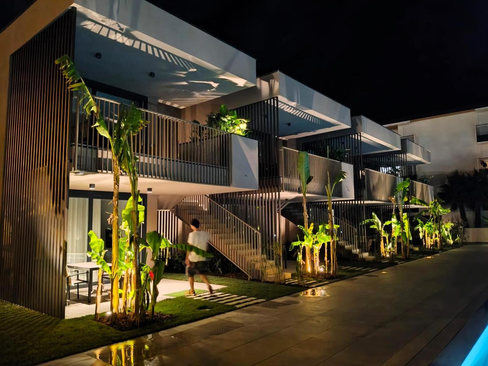 Sun Village Residence con Piscina - Piazza Aurora - Adria Holiday Jesolo - FAMILY APARTMENTS