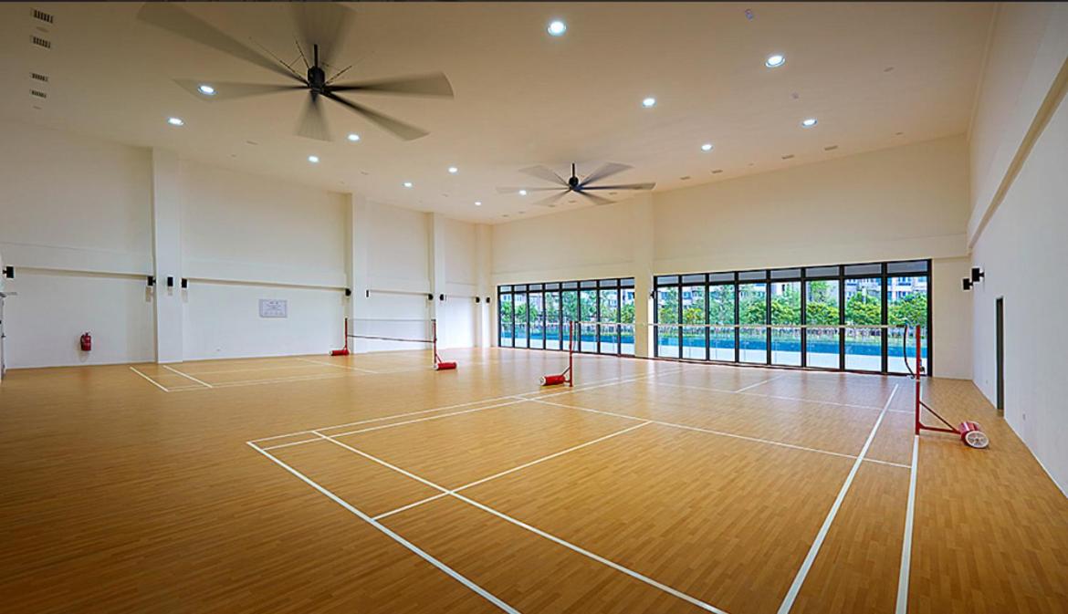 M Vertica at Level 55 Stunning Condo
