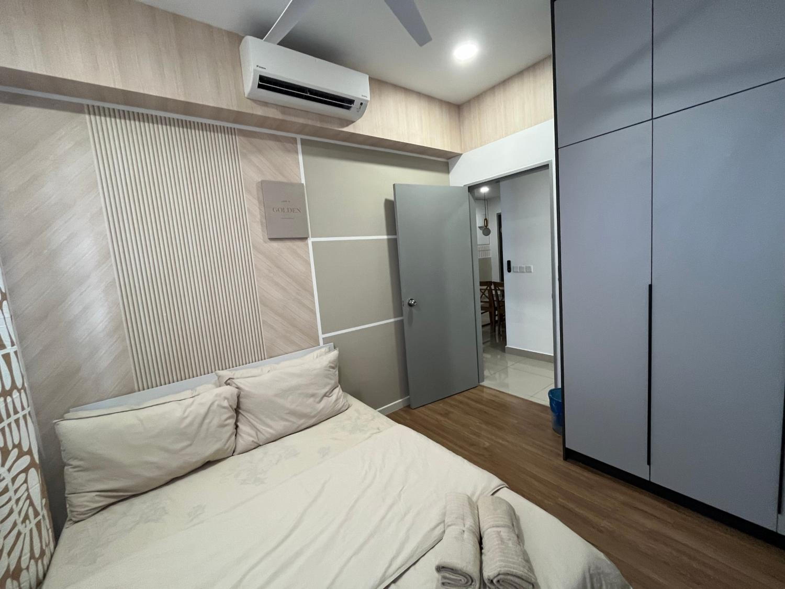 M Vertica at Level 55 Stunning Condo