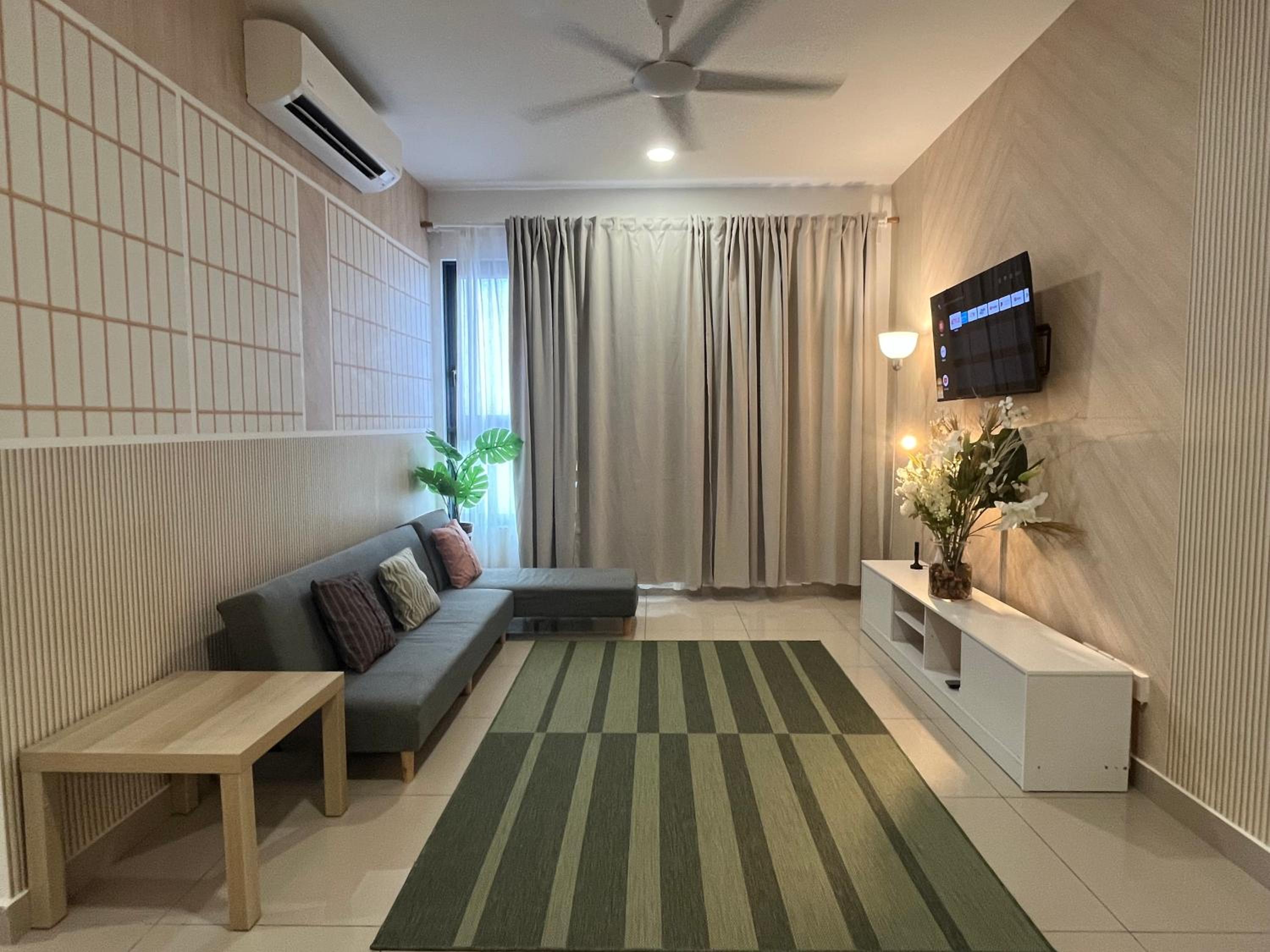 M Vertica at Level 55 Stunning Condo