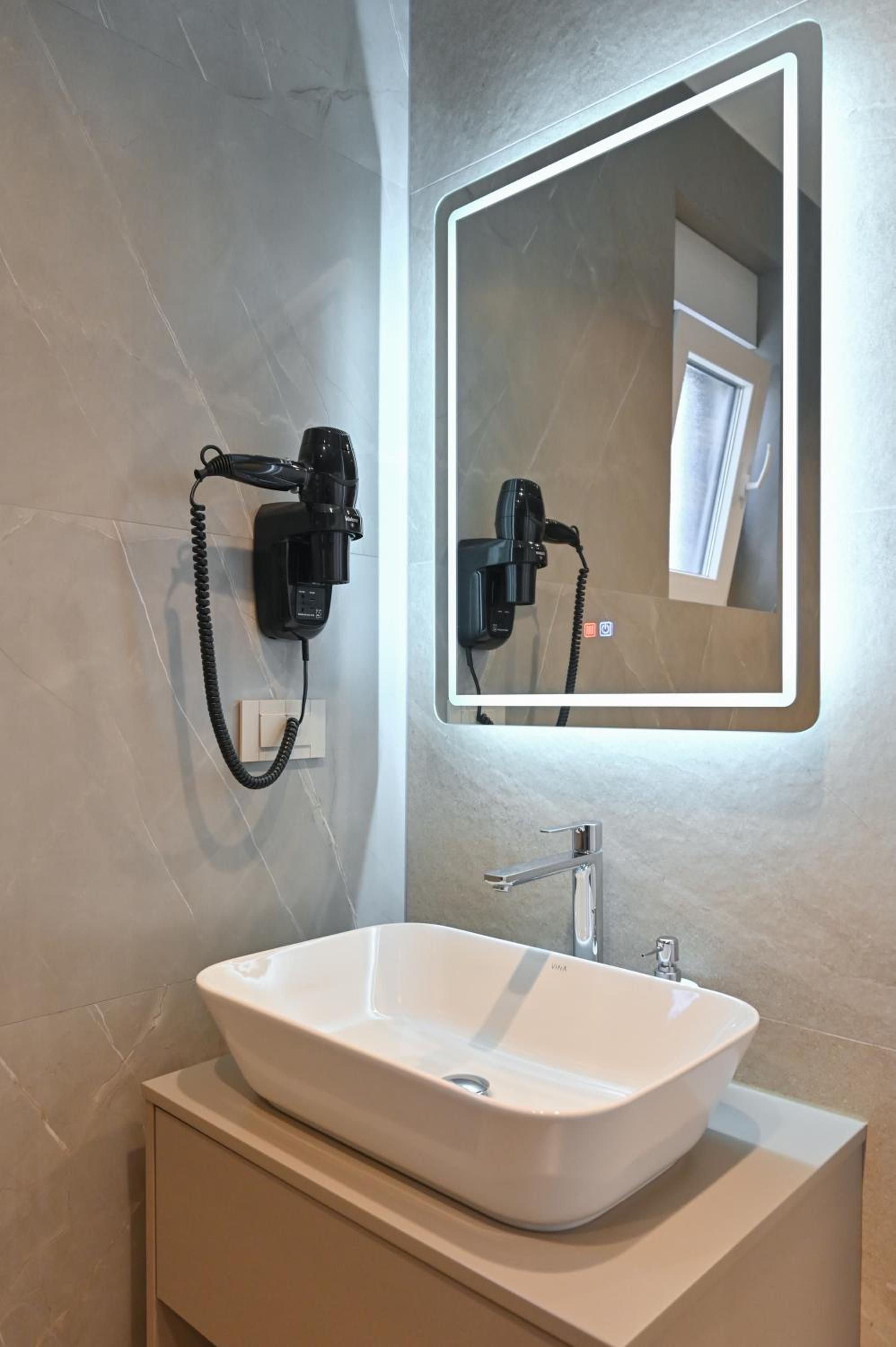 Aparthotel OLIVE with jacuzzi and breakfast