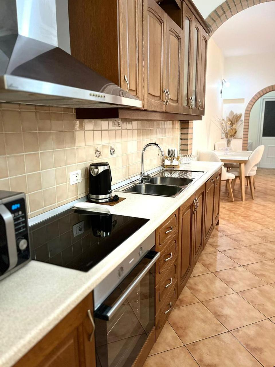 Iljazi's Apartaments
