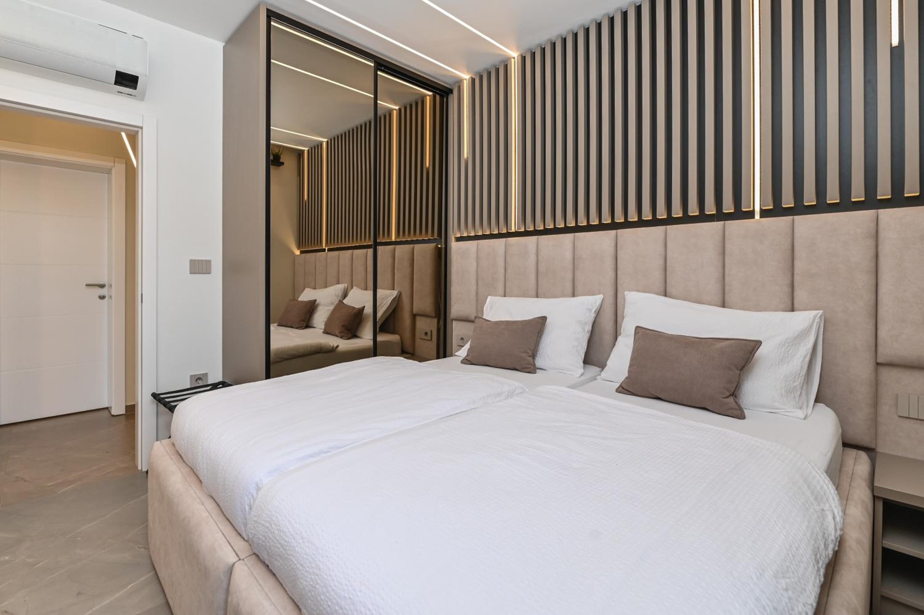 Aparthotel OLIVE with jacuzzi and breakfast