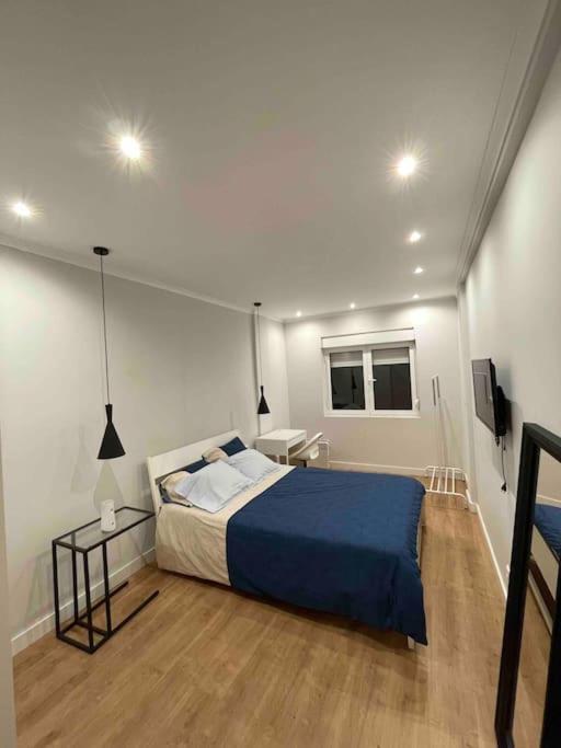 Quarto de casal close to Lisbon Flat equipado