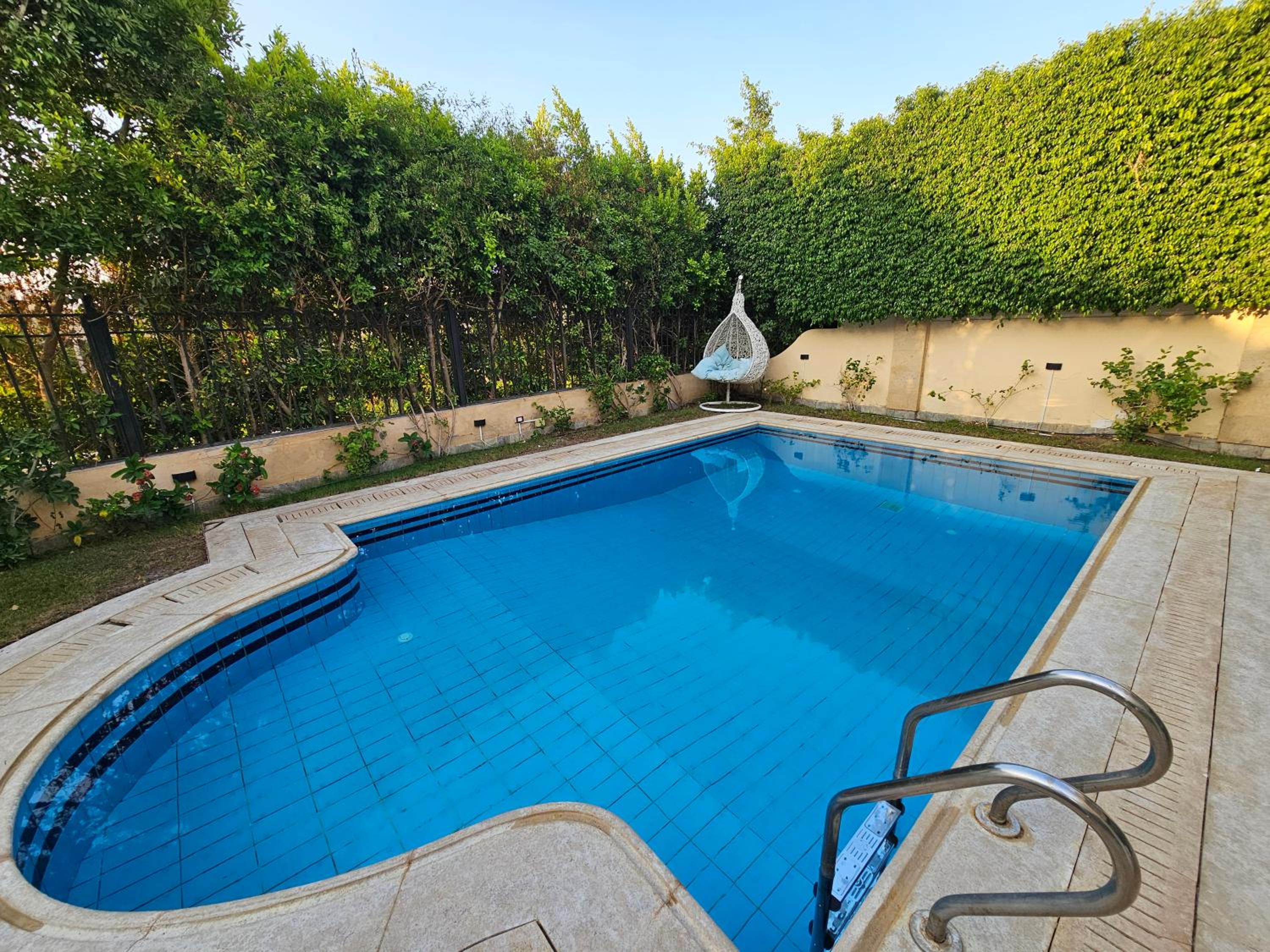 luxury Villa with swimming pool