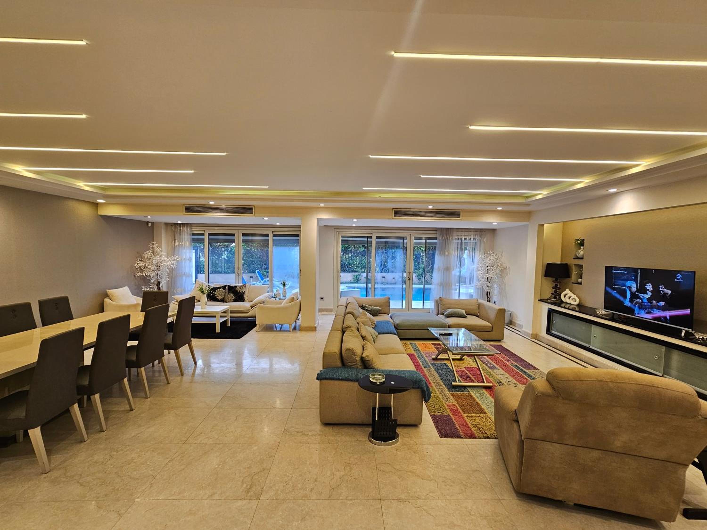 luxury Villa with swimming pool