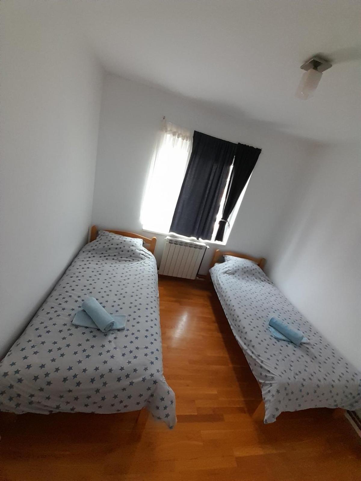 Apartment Ken view 3