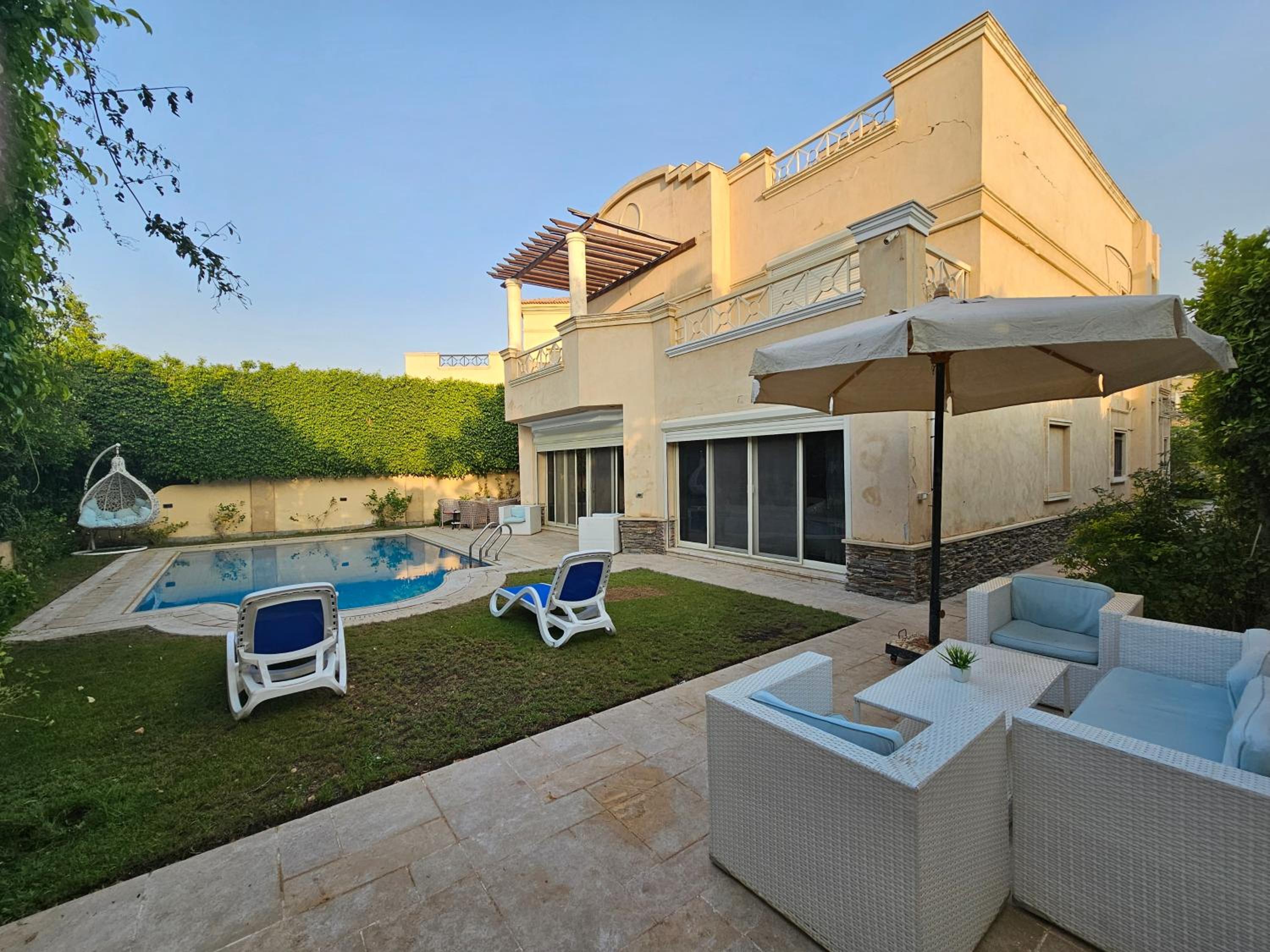luxury Villa with swimming pool