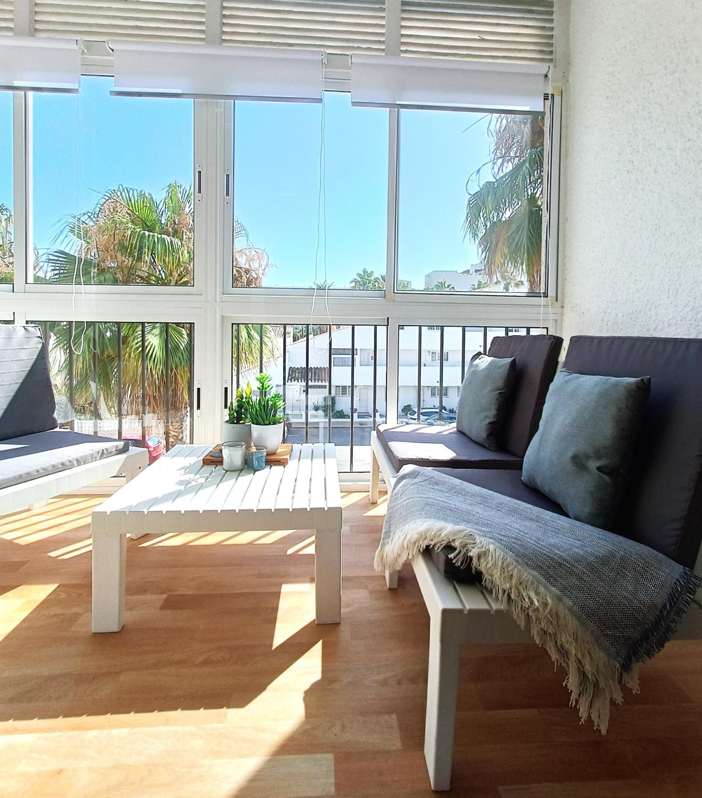 Tropicana Suite con salida directa al mar y piscina view 4