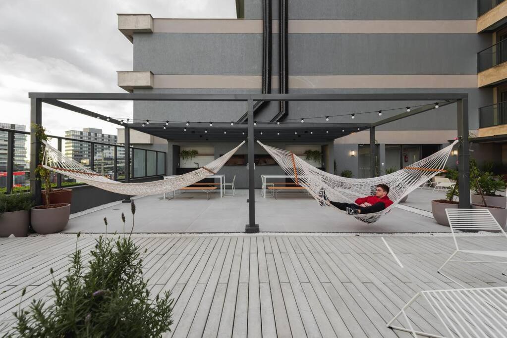 Apto 306 Inn com vista Parque Una e garagem