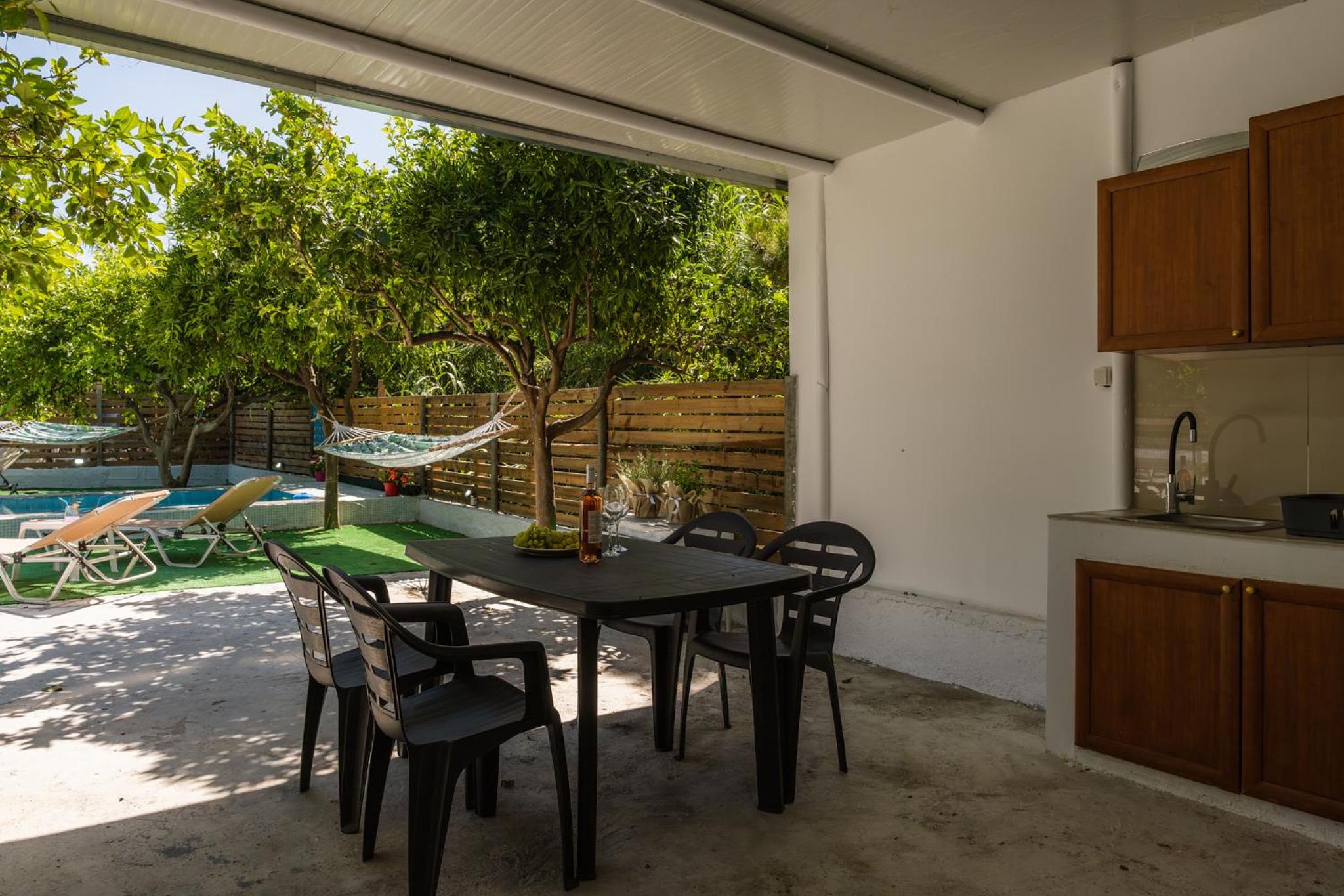 Lemonanthos Villa