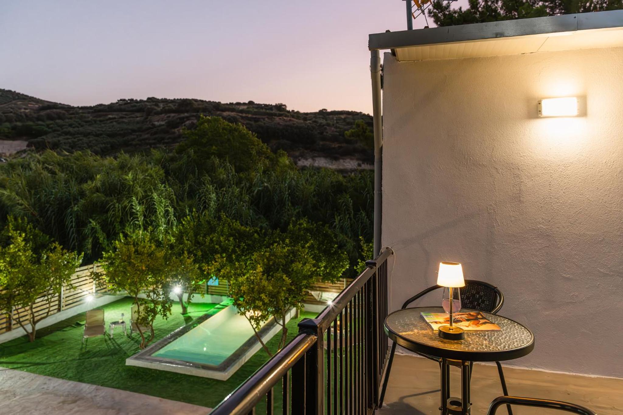 Lemonanthos Villa