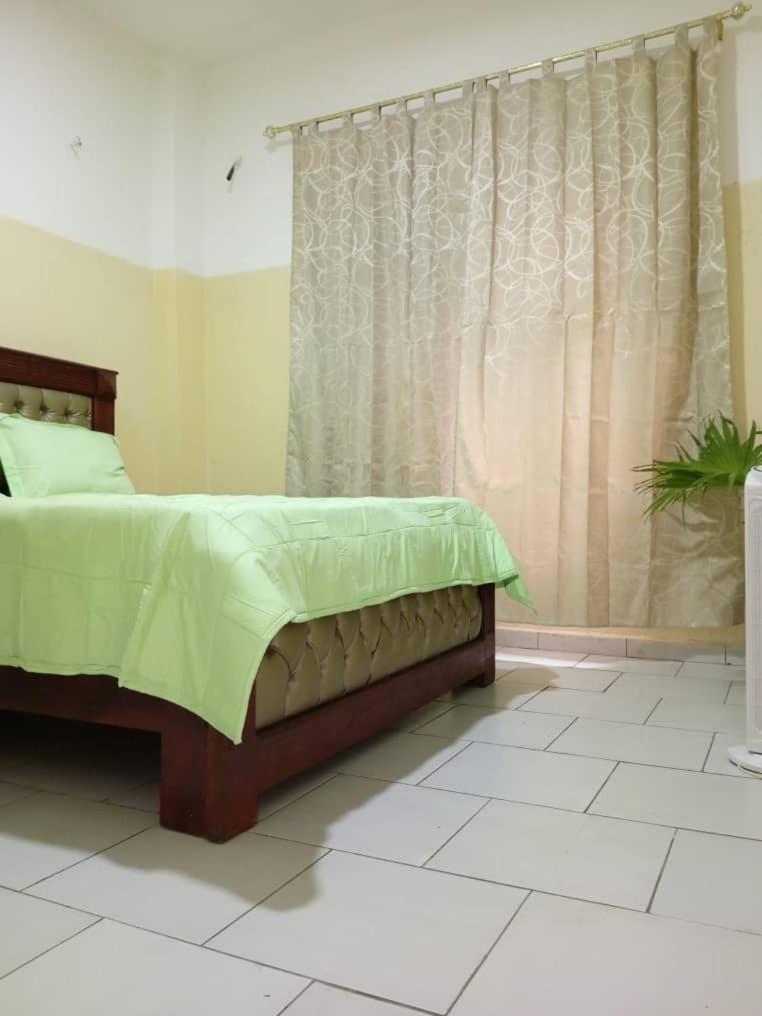 AFRIEUROTEXT Kamerun-High Standing-Appartements-Wifi-Security-Restaurant-modern Kitchen