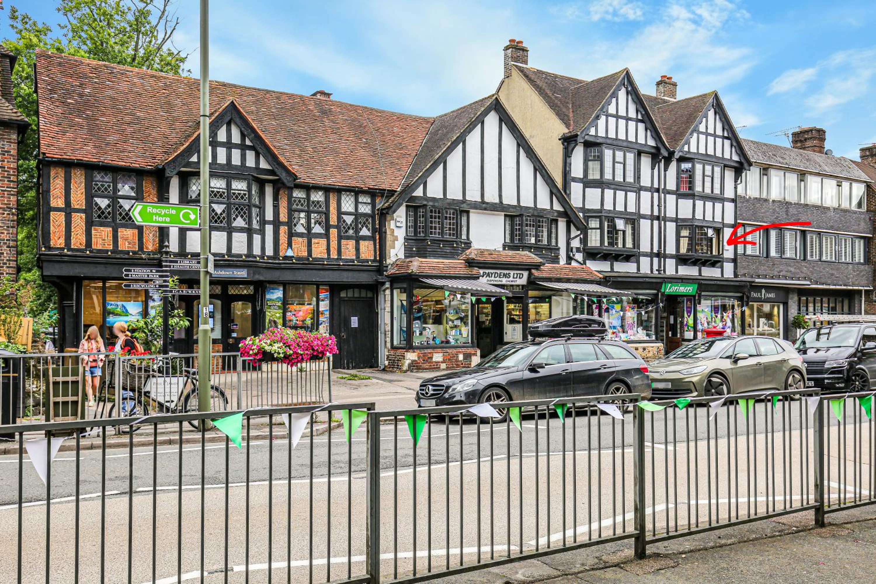 Oxted High St