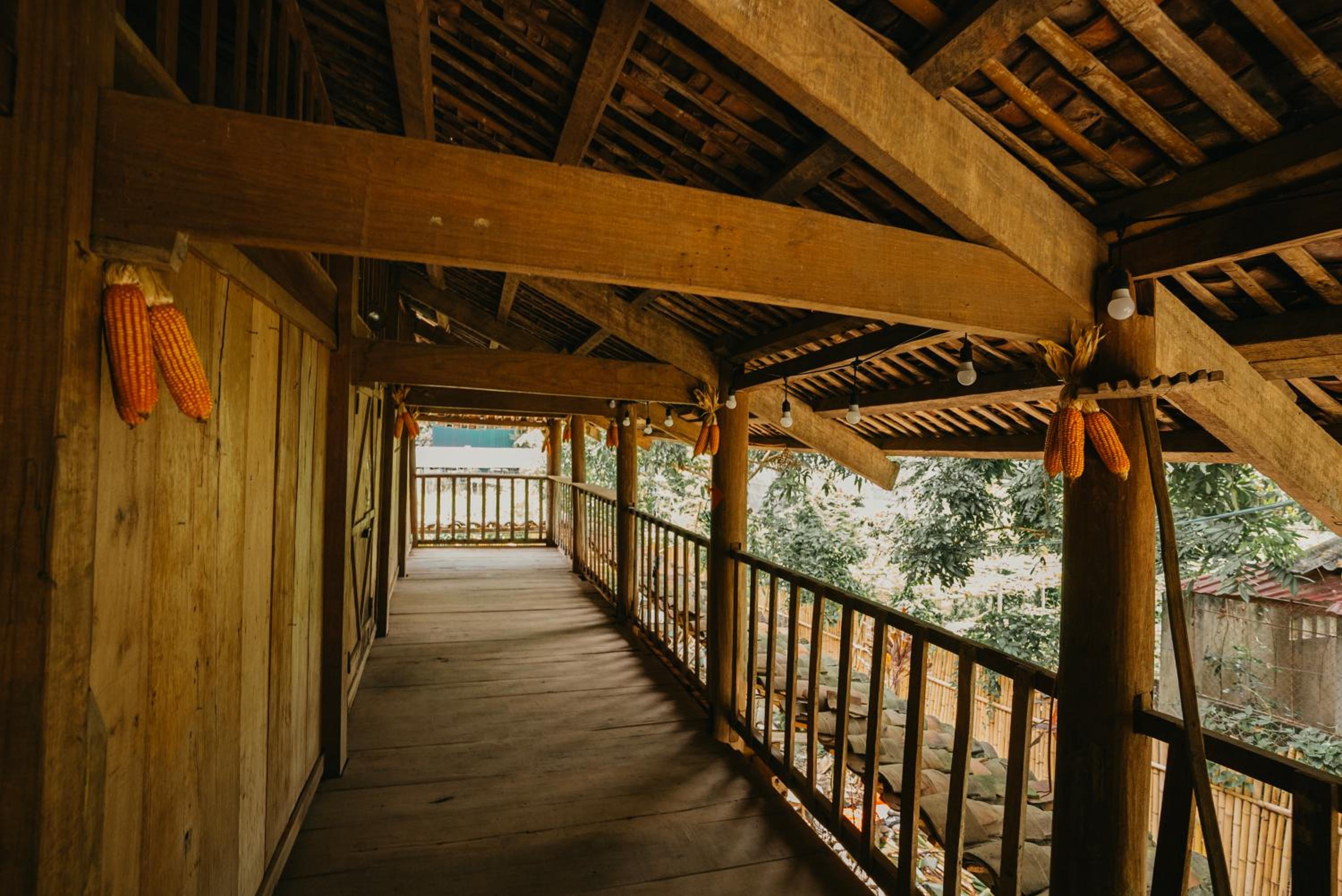 Cao Bằng Travel Homestay Bảo Lạc, Motorbike Rental and Tours view 4