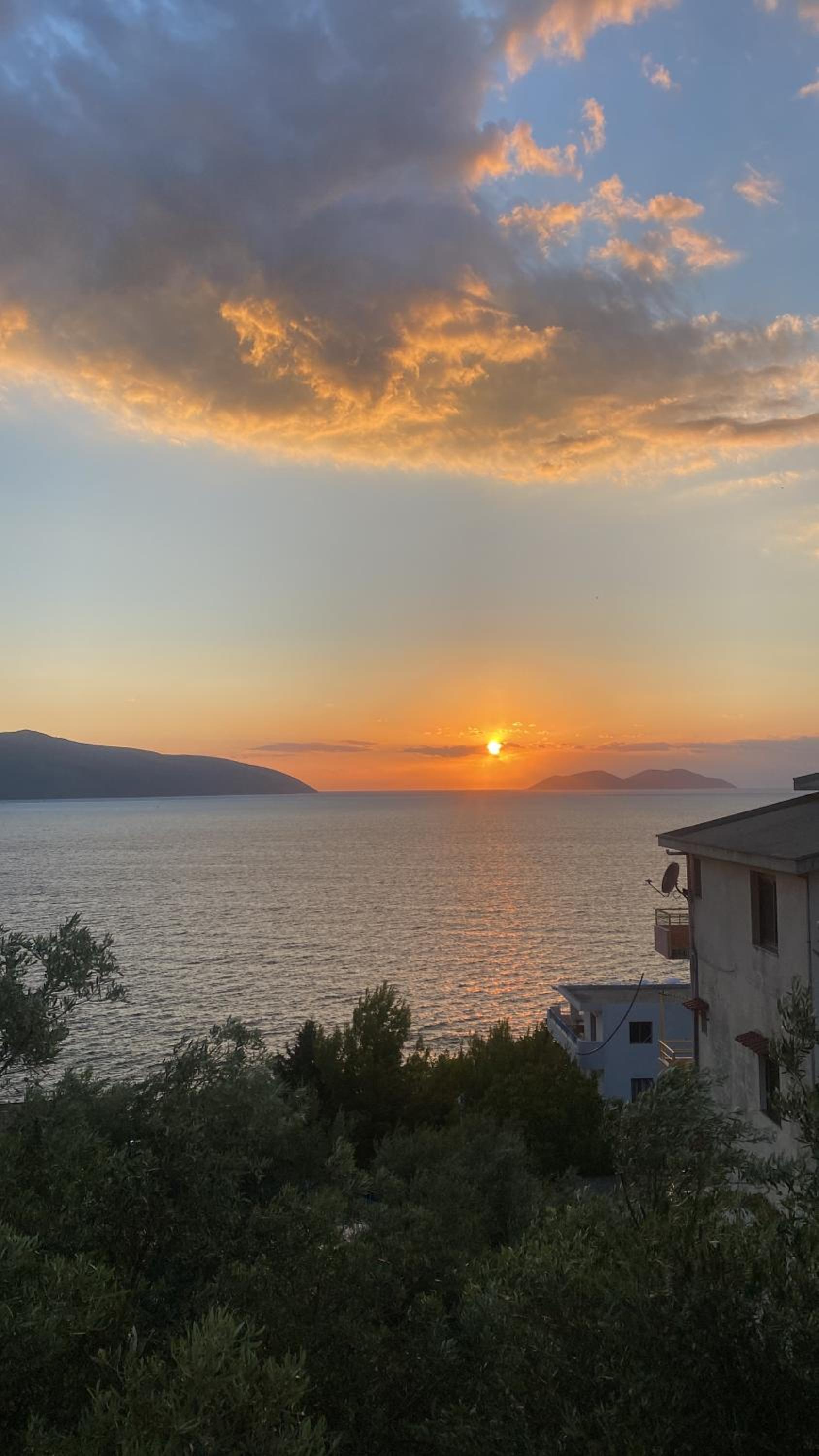 Sina Sunnyvilla